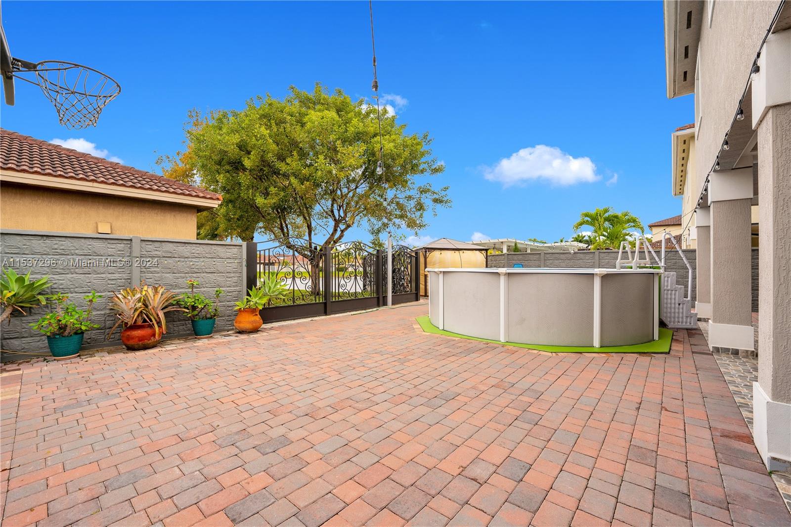 4474 SW 164th Ave, Miami, Florida 33185, 5 Bedrooms Bedrooms, ,3 BathroomsBathrooms,Residential,For Sale,4474 SW 164th Ave,A11537296