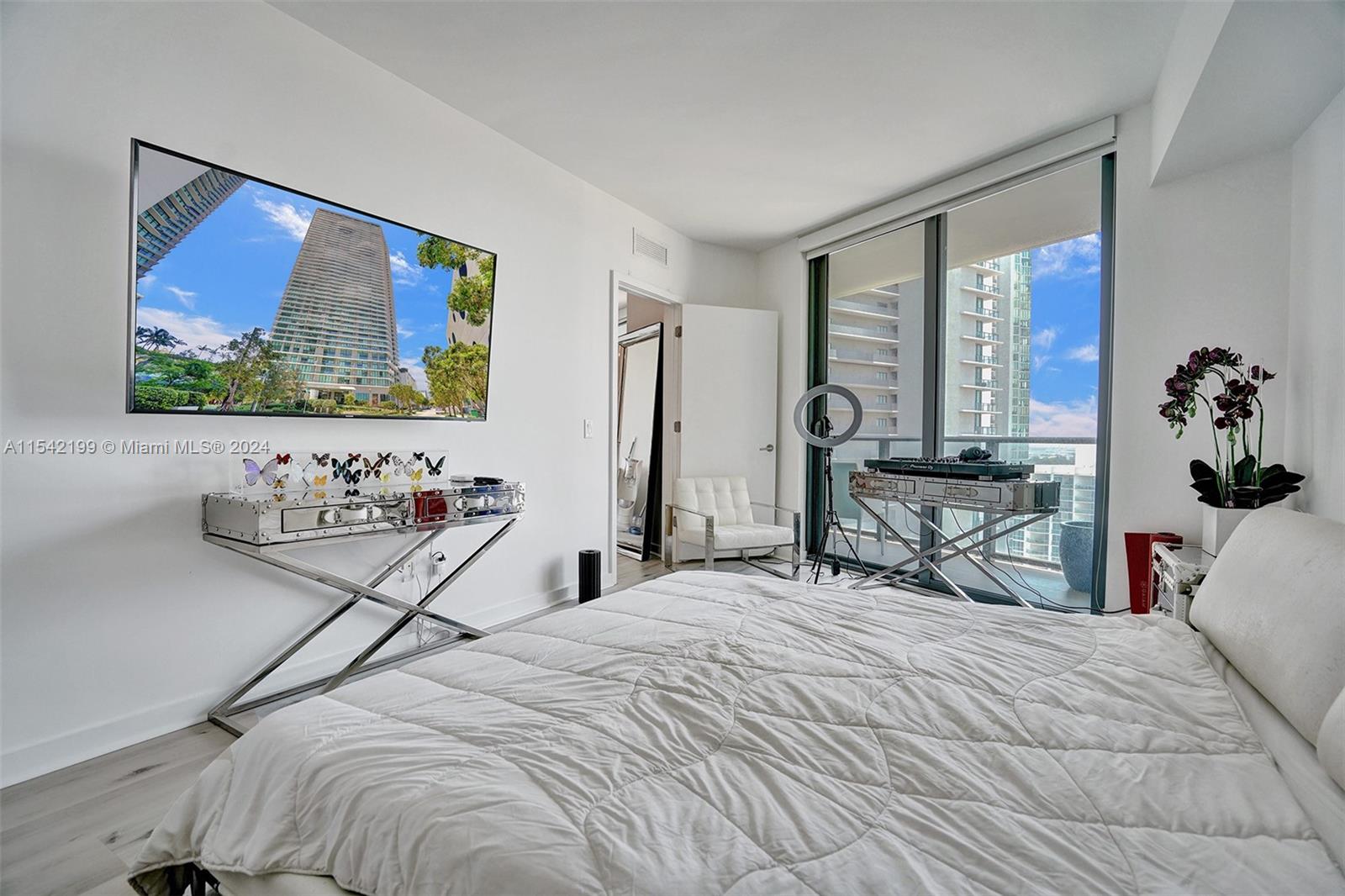 501 NE 31st St 2307, Miami, Florida 33137, 1 Bedroom Bedrooms, ,1 BathroomBathrooms,Residentiallease,For Rent,501 NE 31st St 2307,A11542199