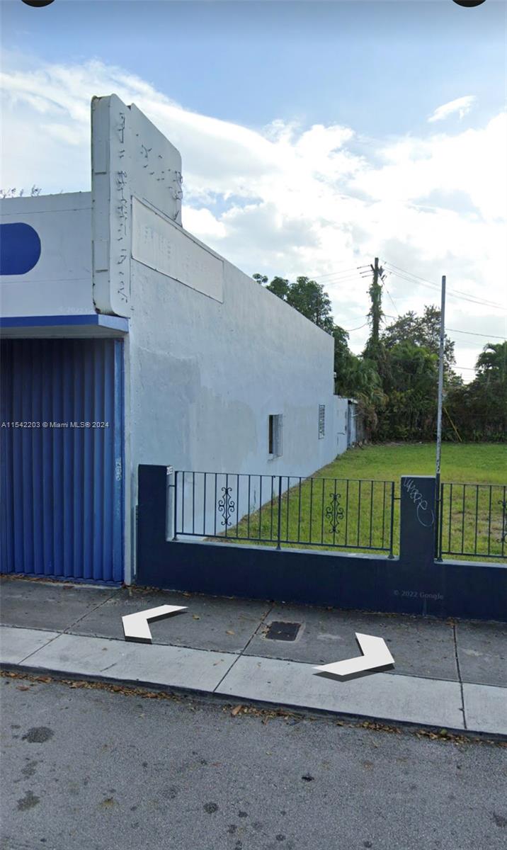 2920 SW 22nd Ter, Miami, Florida 33145, ,Commercialsale,For Sale,2920 SW 22nd Ter,A11542203