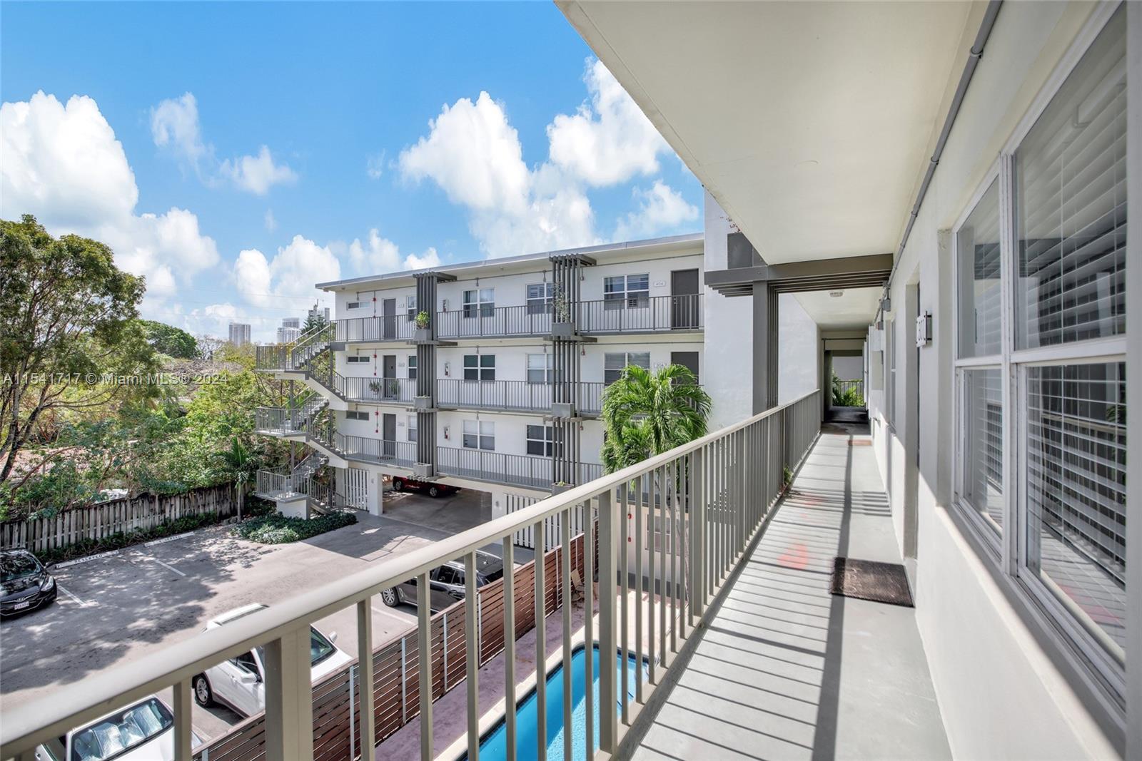 609 NE 13th Ave 301, Fort Lauderdale, Florida 33304, 2 Bedrooms Bedrooms, ,2 BathroomsBathrooms,Residentiallease,For Rent,609 NE 13th Ave 301,A11541717