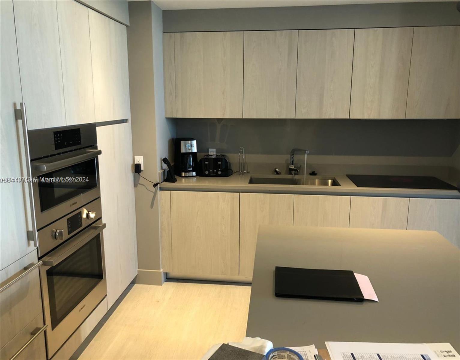 4010 S Ocean Dr R807, Hollywood, Florida 33019, 2 Bedrooms Bedrooms, ,2 BathroomsBathrooms,Residential,For Sale,4010 S Ocean Dr R807,A11540343