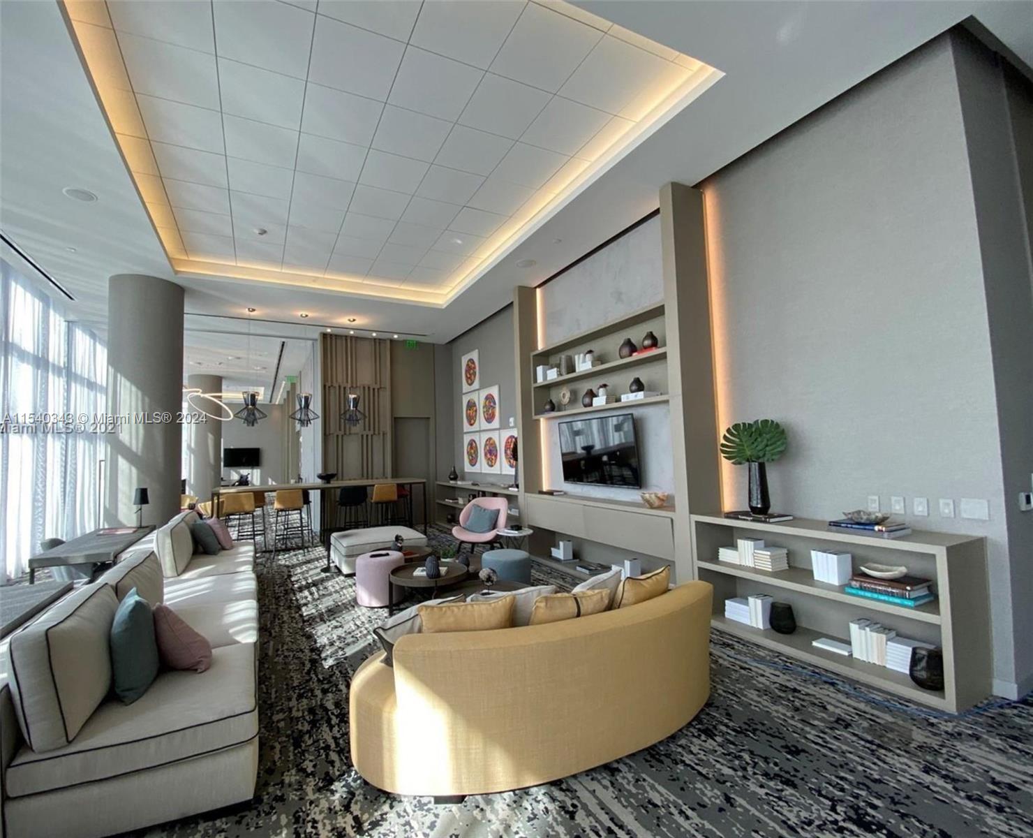 4010 S Ocean Dr R807, Hollywood, Florida 33019, 2 Bedrooms Bedrooms, ,2 BathroomsBathrooms,Residential,For Sale,4010 S Ocean Dr R807,A11540343