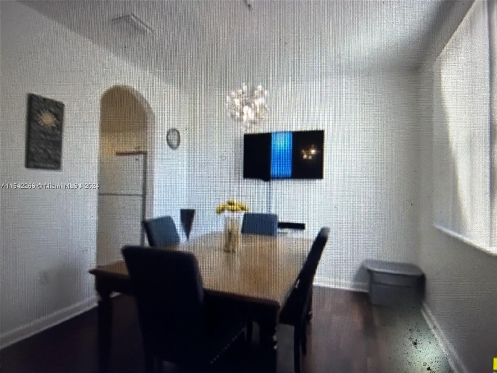 1485 NE 33rd Rd 101-1, Homestead, Florida 33033, 2 Bedrooms Bedrooms, ,2 BathroomsBathrooms,Residentiallease,For Rent,1485 NE 33rd Rd 101-1,A11542266