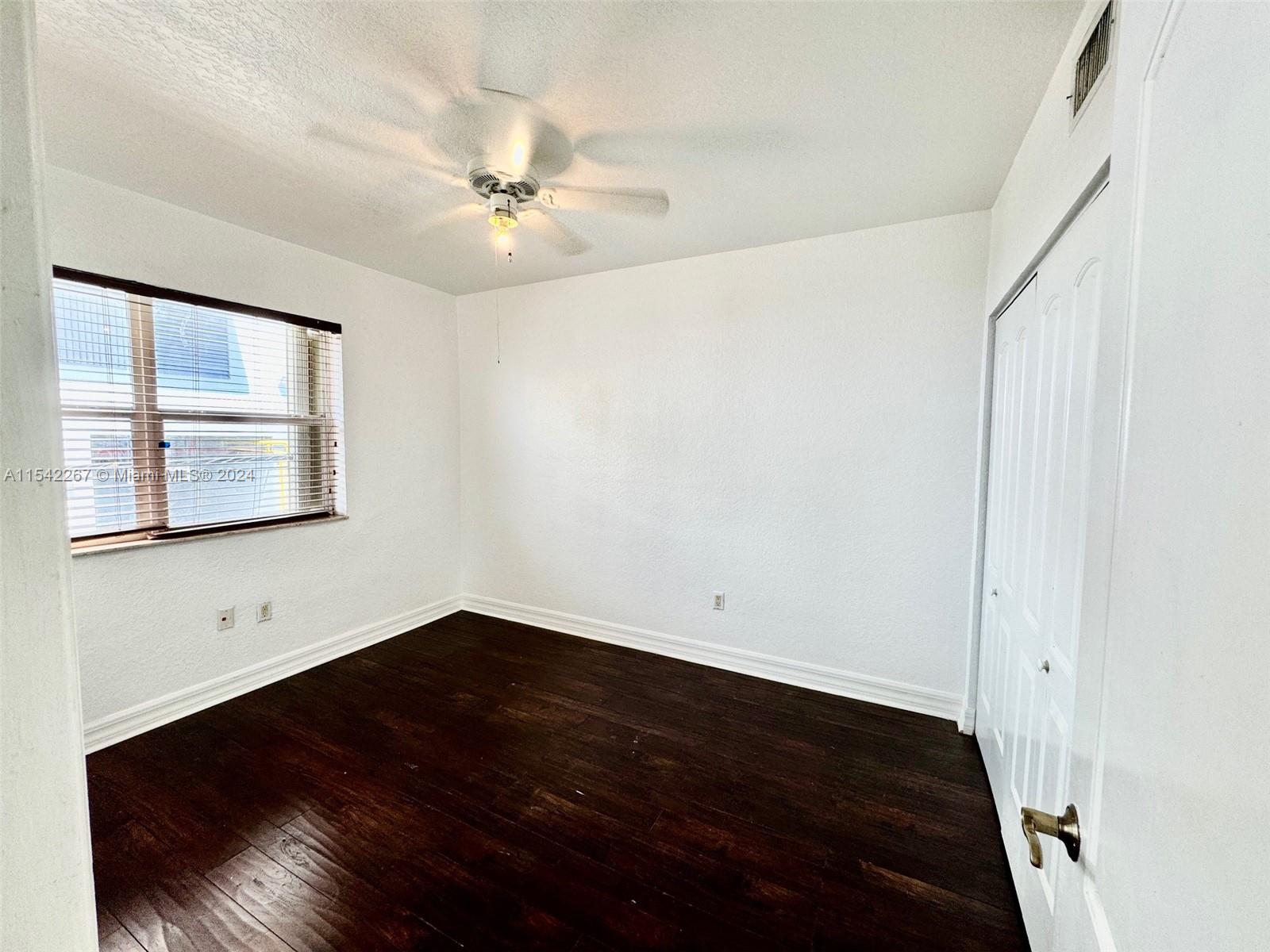 7801 Hispanola Ave 3, North Bay Village, Florida 33141, 2 Bedrooms Bedrooms, ,1 BathroomBathrooms,Residentiallease,For Rent,7801 Hispanola Ave 3,A11542267