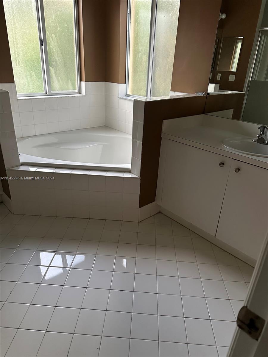 1402 NE 40th Ave 0, Homestead, Florida 33033, 6 Bedrooms Bedrooms, ,3 BathroomsBathrooms,Residentiallease,For Rent,1402 NE 40th Ave 0,A11542296