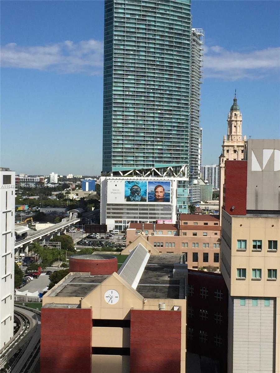 234 NE 3rd St 1402, Miami, Florida 33132, 2 Bedrooms Bedrooms, ,2 BathroomsBathrooms,Residentiallease,For Rent,234 NE 3rd St 1402,A11542302