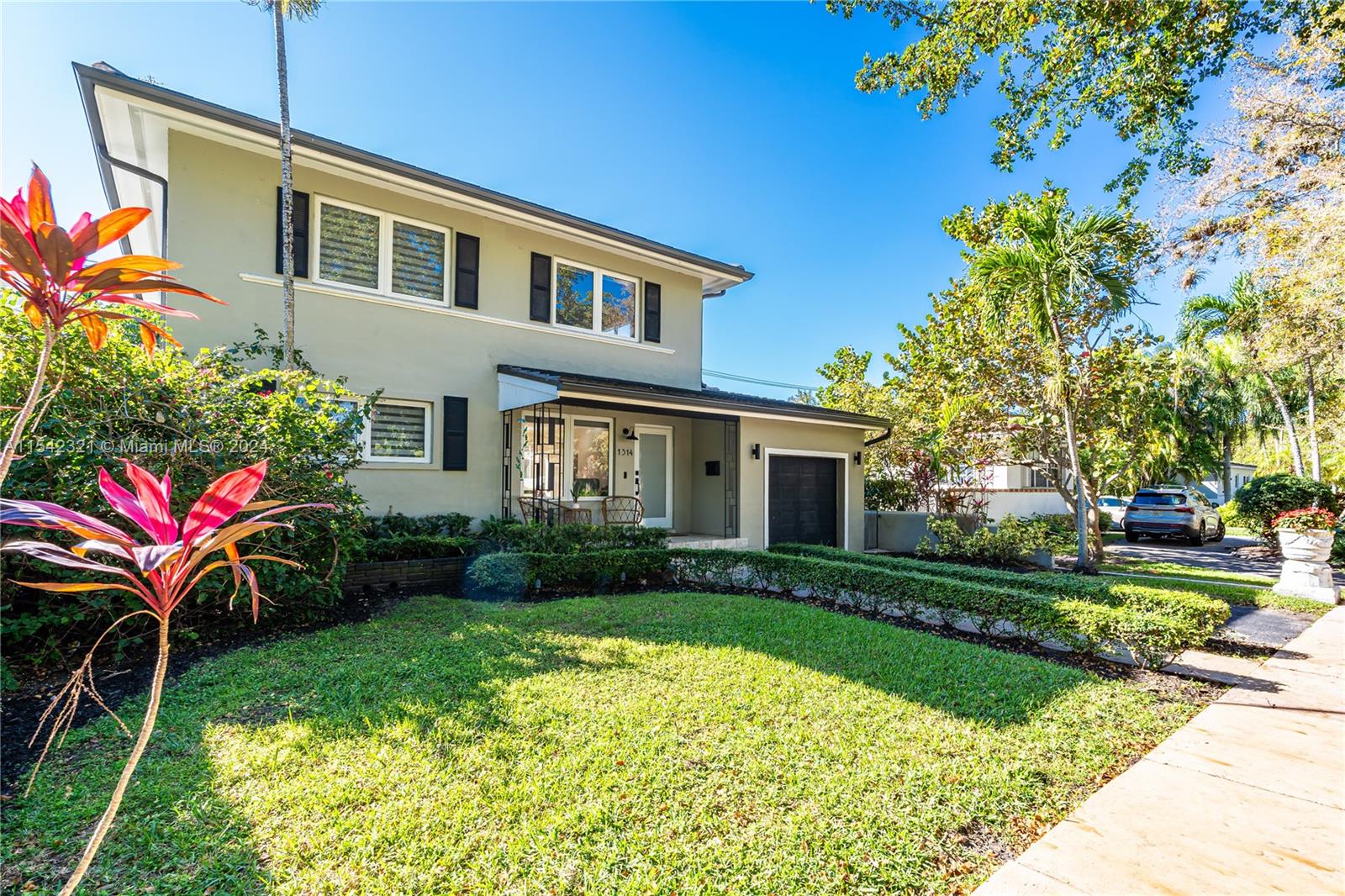 1314 Ferdinand St, Coral Gables, Florida 33134, 3 Bedrooms Bedrooms, ,2 BathroomsBathrooms,Residential,For Sale,1314 Ferdinand St,A11542321