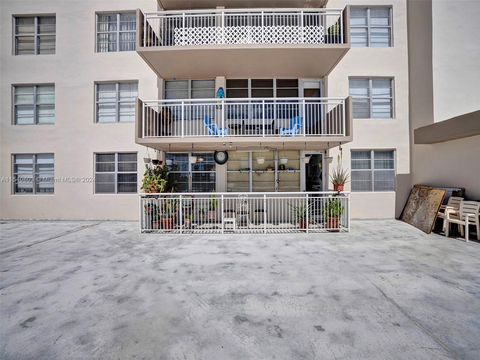 250 174th St, Sunny Isles Beach, FL, 33160 United States, 2 Bedrooms Bedrooms, ,2 BathroomsBathrooms,Residential,For Sale,174th St,A11540803