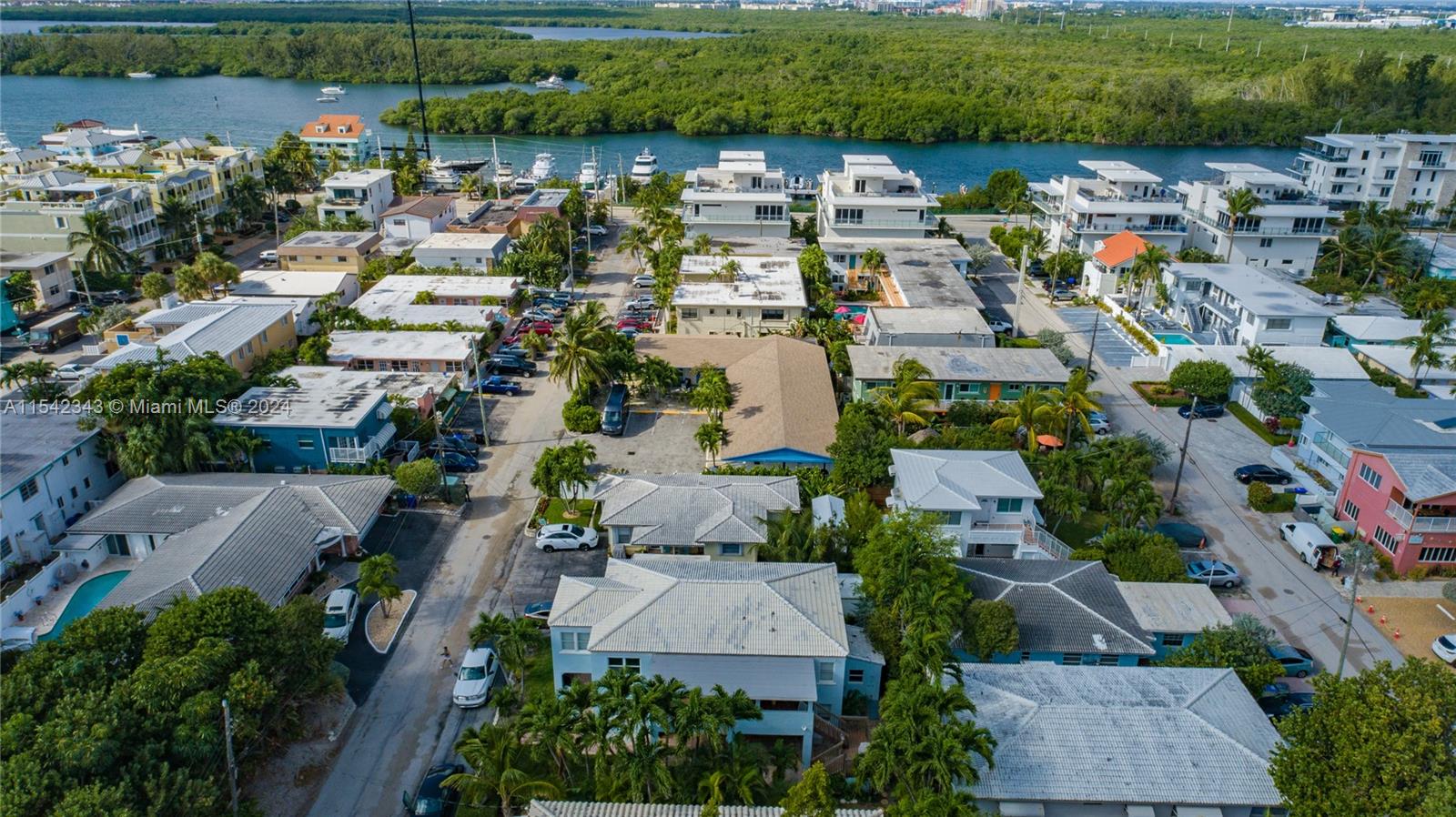 333 Palm St, Hollywood, Florida 33019, ,Commercialsale,For Sale,333 Palm St,A11542343