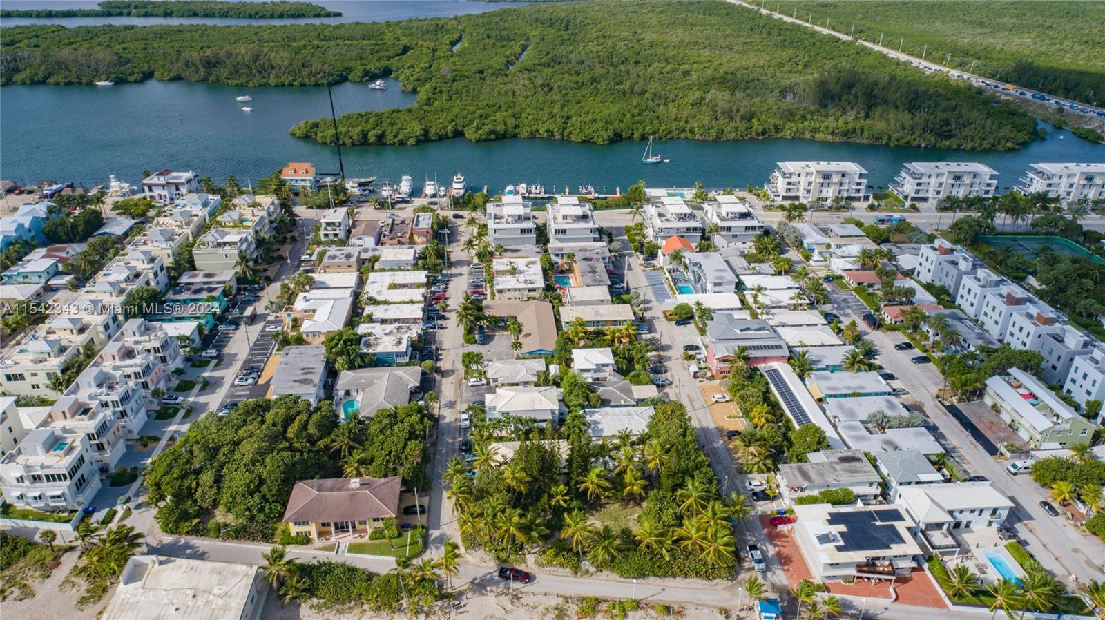 333 Palm St, Hollywood, Florida 33019, ,Commercialsale,For Sale,333 Palm St,A11542343