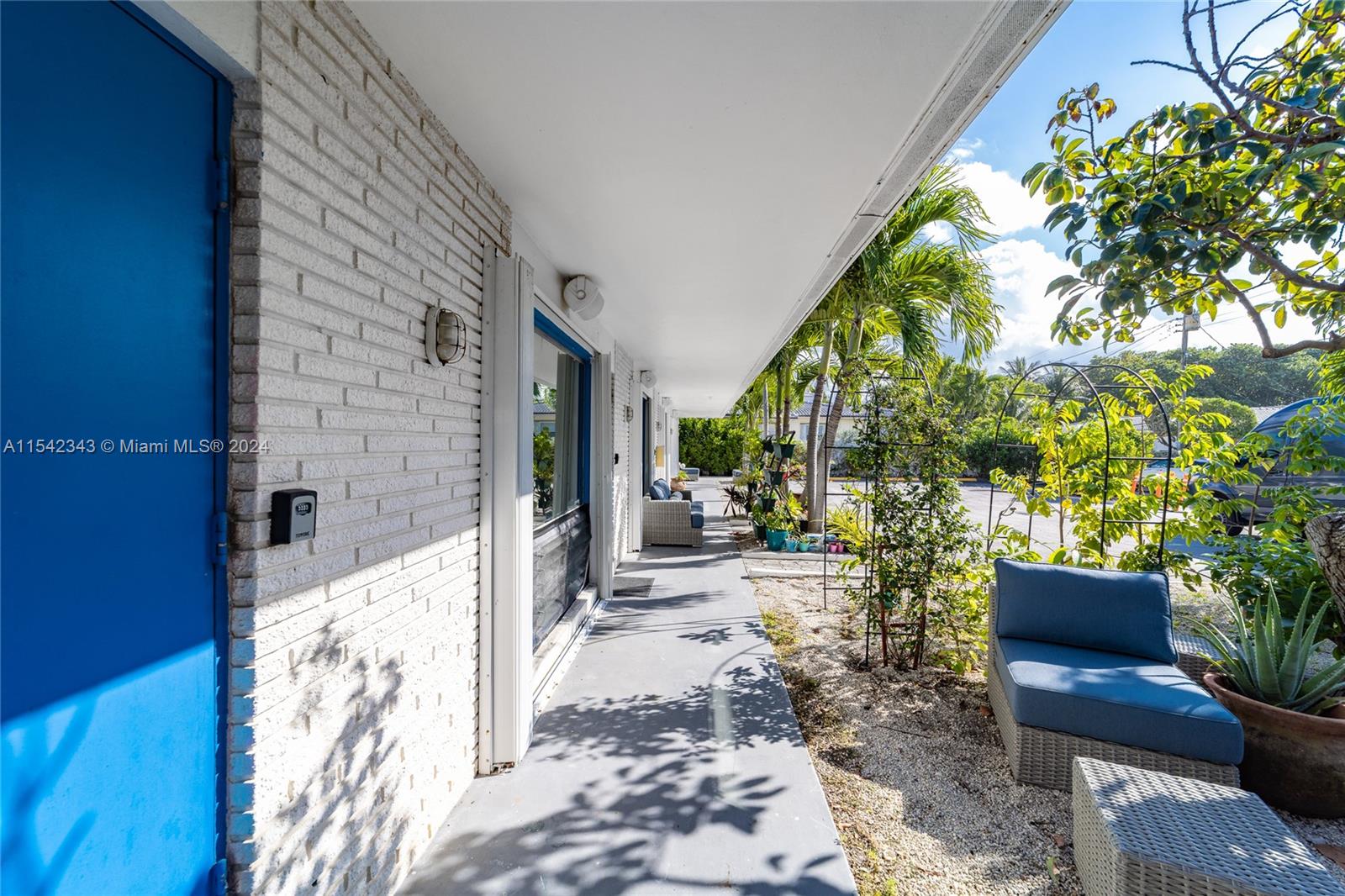 333 Palm St, Hollywood, Florida 33019, ,Commercialsale,For Sale,333 Palm St,A11542343