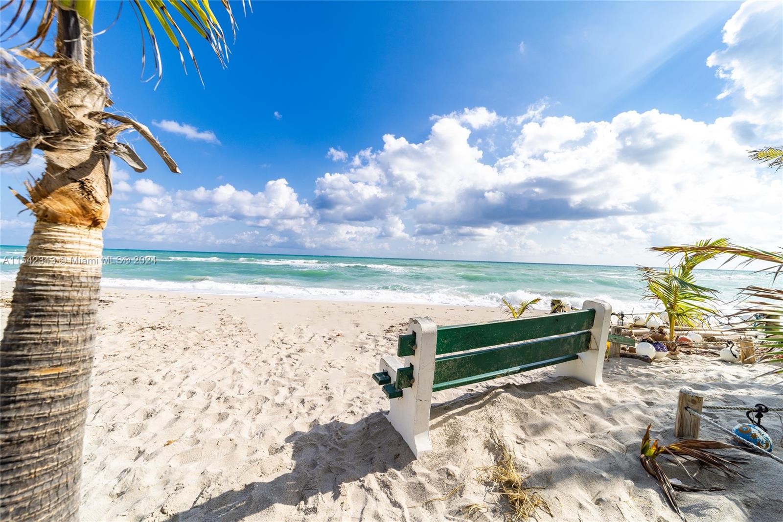 333 Palm St, Hollywood, Florida 33019, ,Commercialsale,For Sale,333 Palm St,A11542343