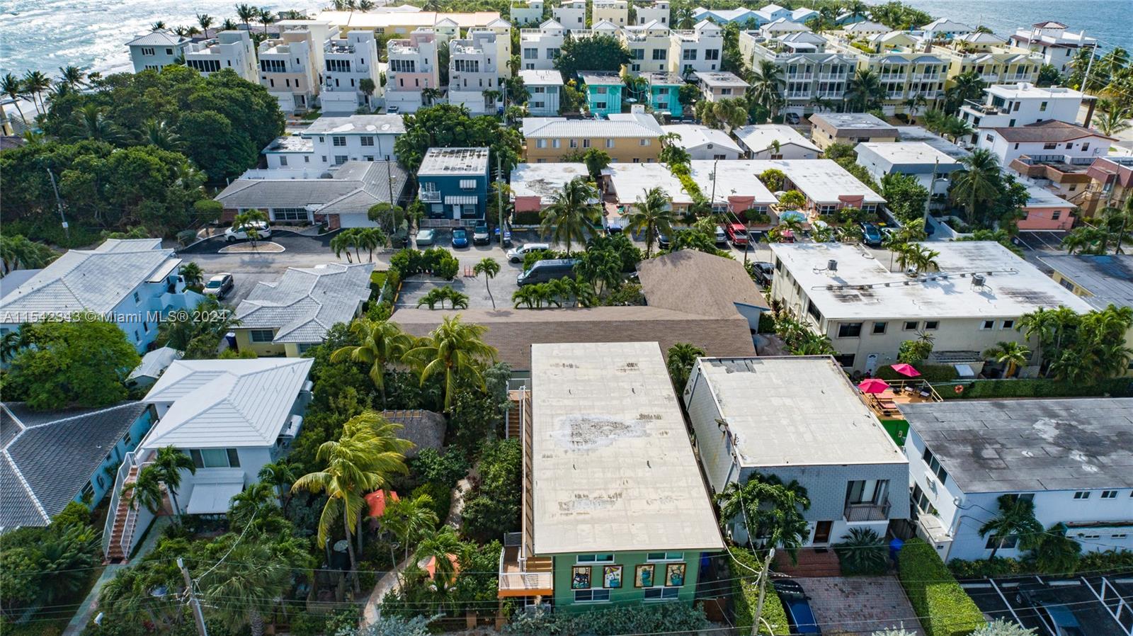 333 Palm St, Hollywood, Florida 33019, ,Commercialsale,For Sale,333 Palm St,A11542343