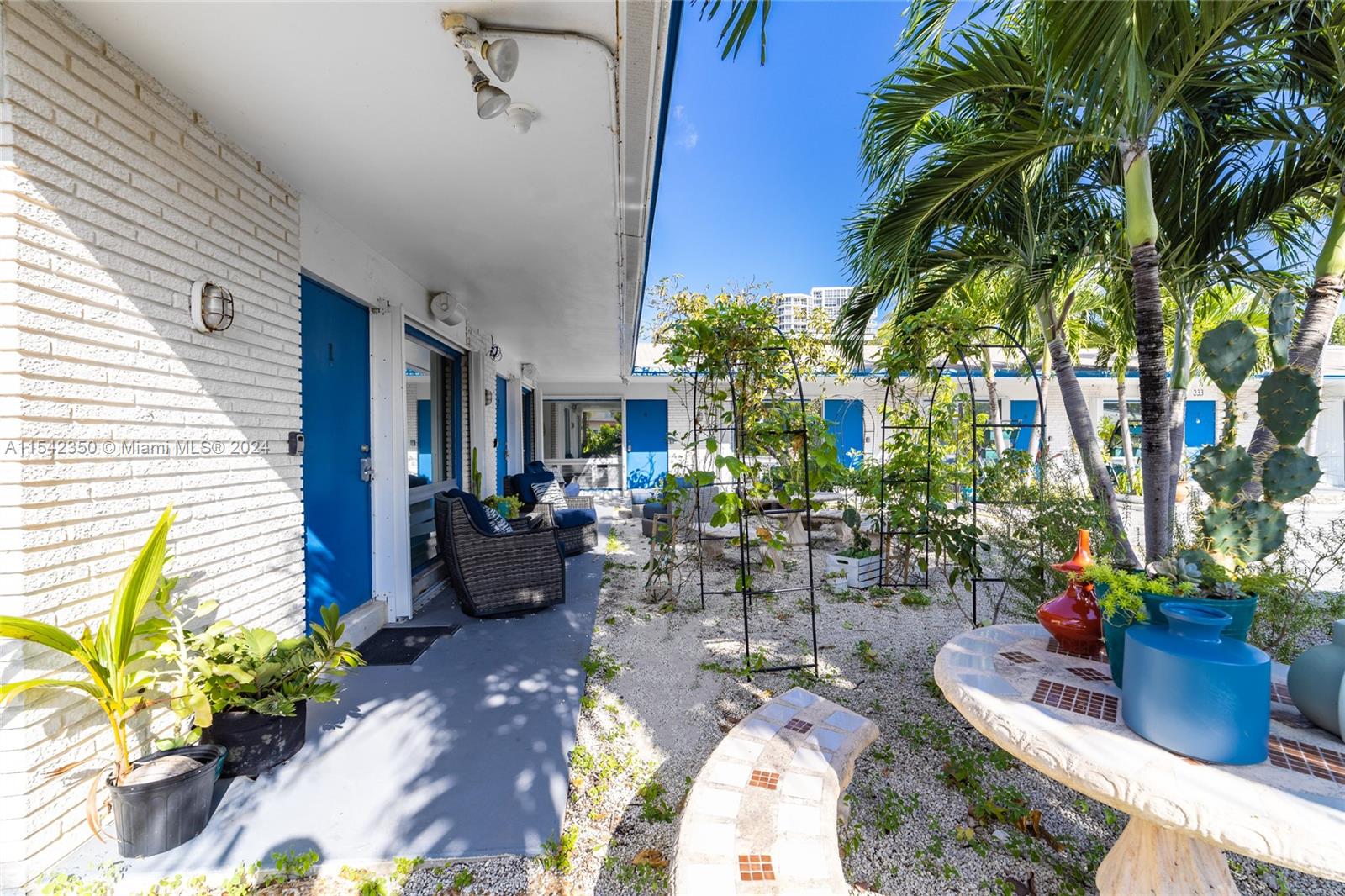 333 Palm St, Hollywood, Florida 33019, ,Commerciallease,For Rent,333 Palm St,A11542350