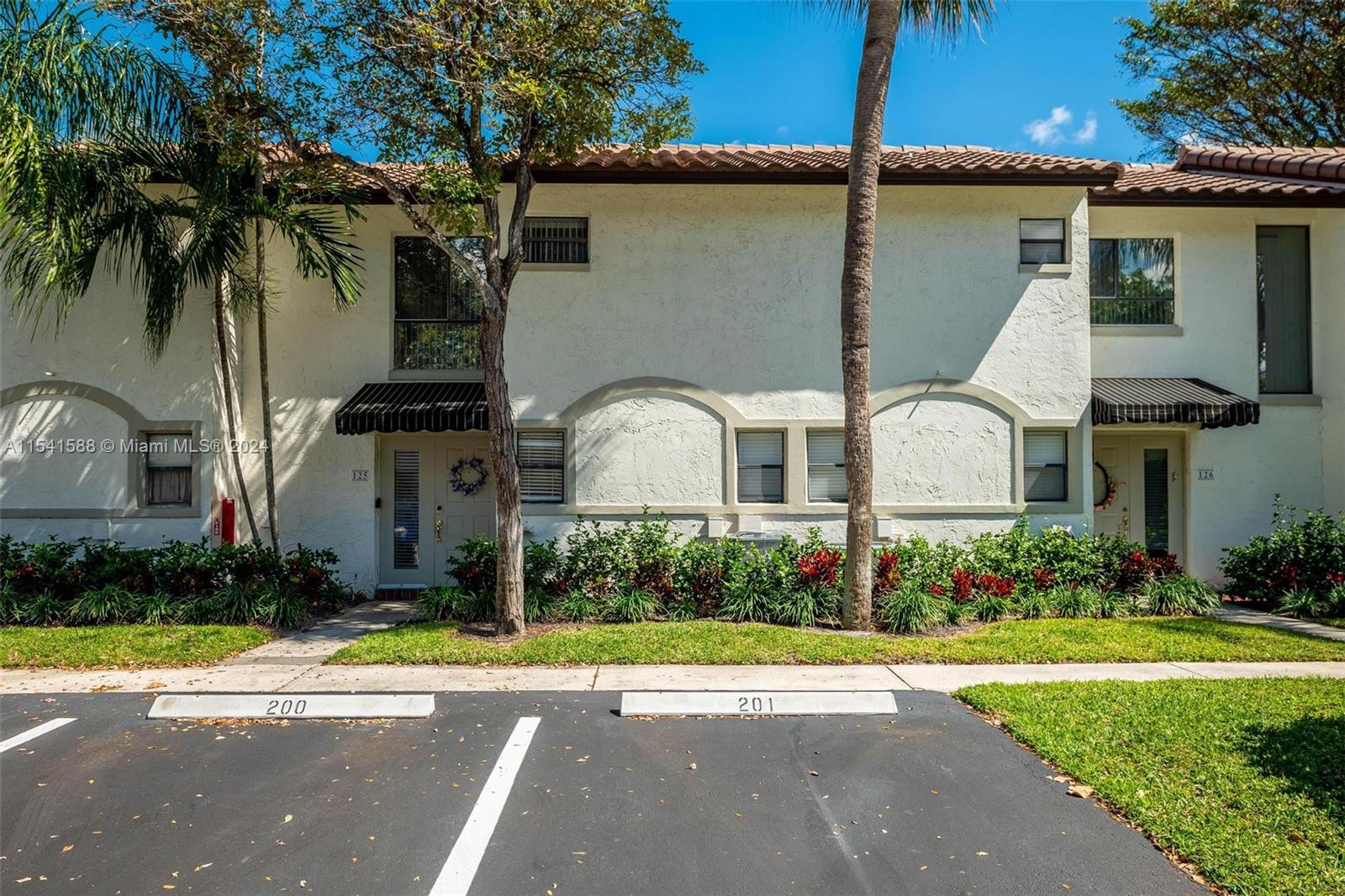 7200 2nd Ave, Boca Raton, FL, 33487 United States, 2 Bedrooms Bedrooms, ,2 BathroomsBathrooms,Residential,For Sale,2nd Ave,A11541588