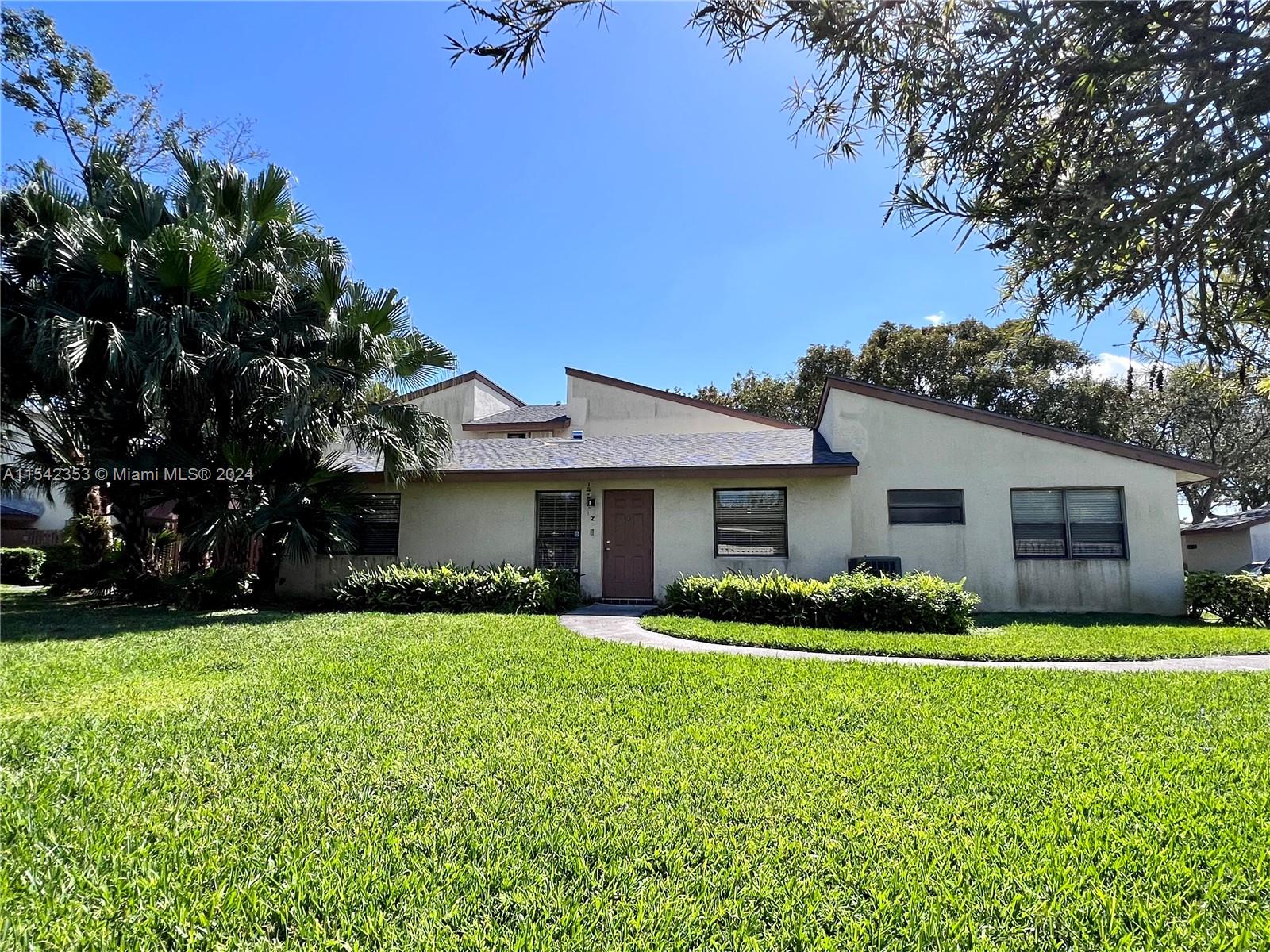 11353 SW 109th Rd #55-Z For Sale A11542353, FL