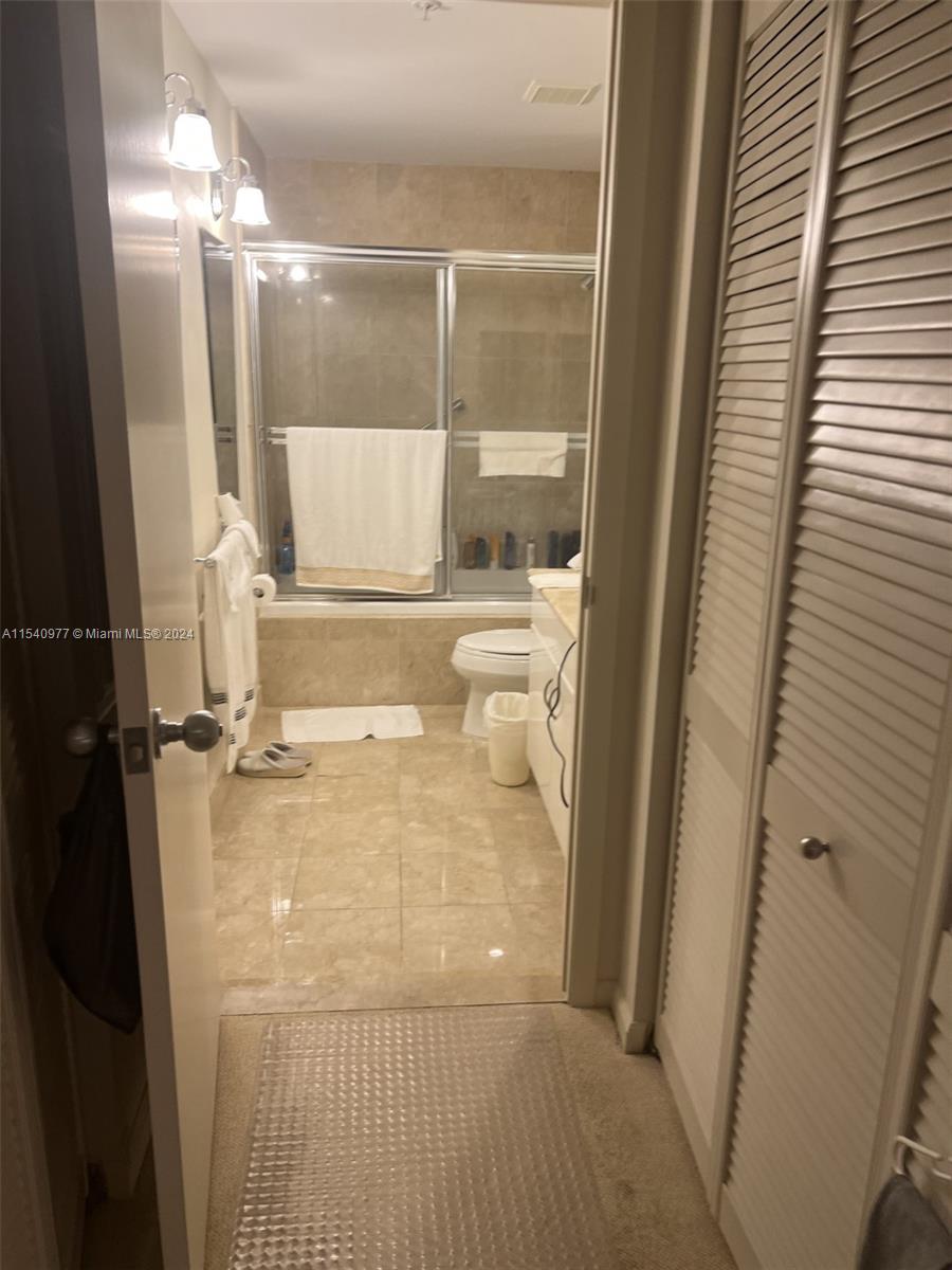 801 Brickell Key Blvd 2108, Miami, Florida 33131, 1 Bedroom Bedrooms, ,1 BathroomBathrooms,Residentiallease,For Rent,801 Brickell Key Blvd 2108,A11540977