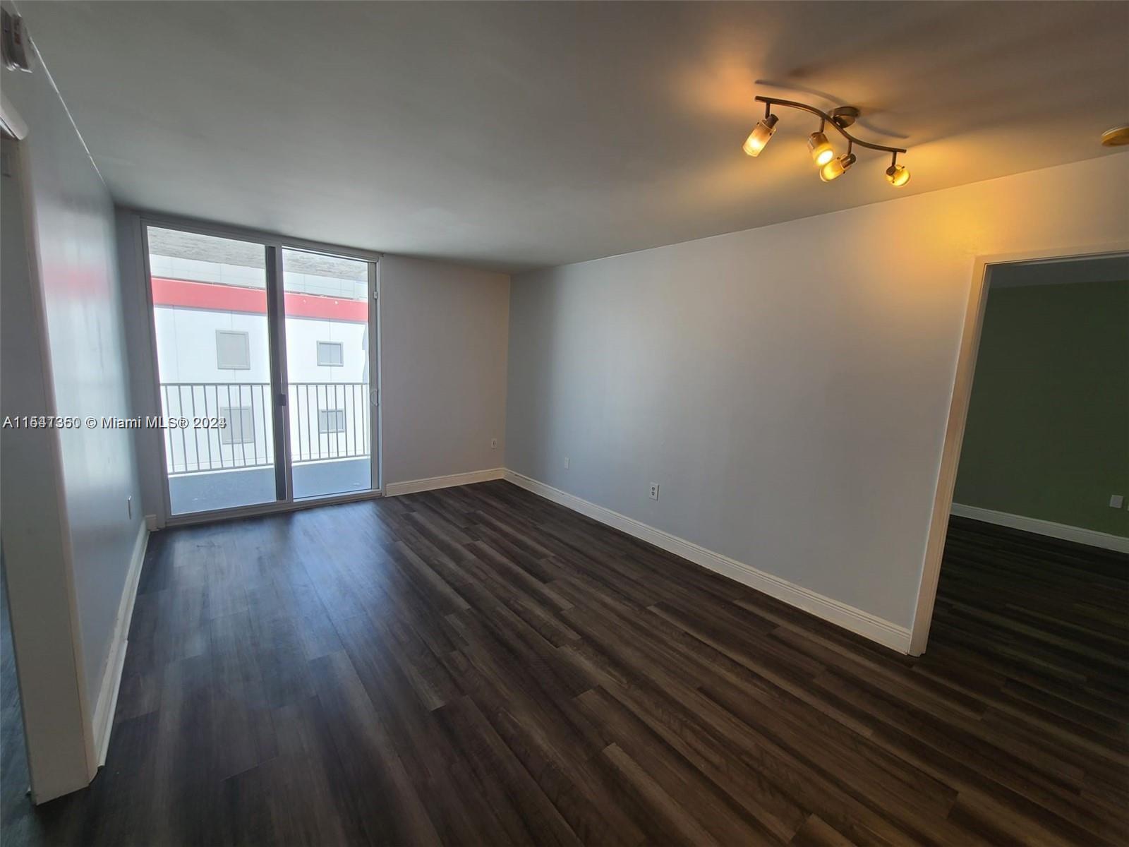 800 N Miami Ave E-1106, Miami, Florida 33136, 2 Bedrooms Bedrooms, ,2 BathroomsBathrooms,Residential,For Sale,800 N Miami Ave E-1106,A11541350