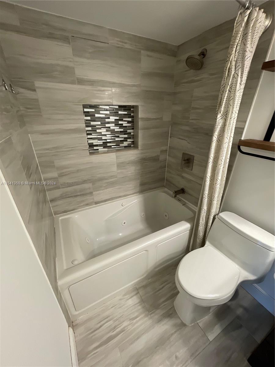 800 N Miami Ave E-1106, Miami, Florida 33136, 2 Bedrooms Bedrooms, ,2 BathroomsBathrooms,Residential,For Sale,800 N Miami Ave E-1106,A11541350