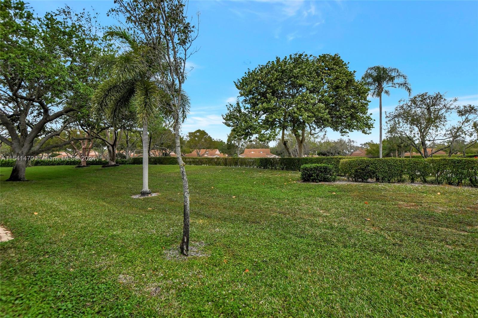 8171 Sweetbriar Way, Boca Raton, FL, 33496 United States, 2 Bedrooms Bedrooms, ,2 BathroomsBathrooms,Residential,For Sale,Sweetbriar Way,A11541470