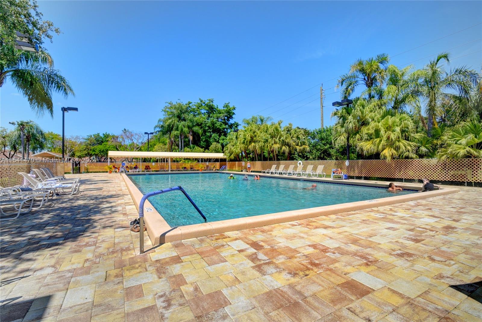 8171 Sweetbriar Way, Boca Raton, FL, 33496 United States, 2 Bedrooms Bedrooms, ,2 BathroomsBathrooms,Residential,For Sale,Sweetbriar Way,A11541470