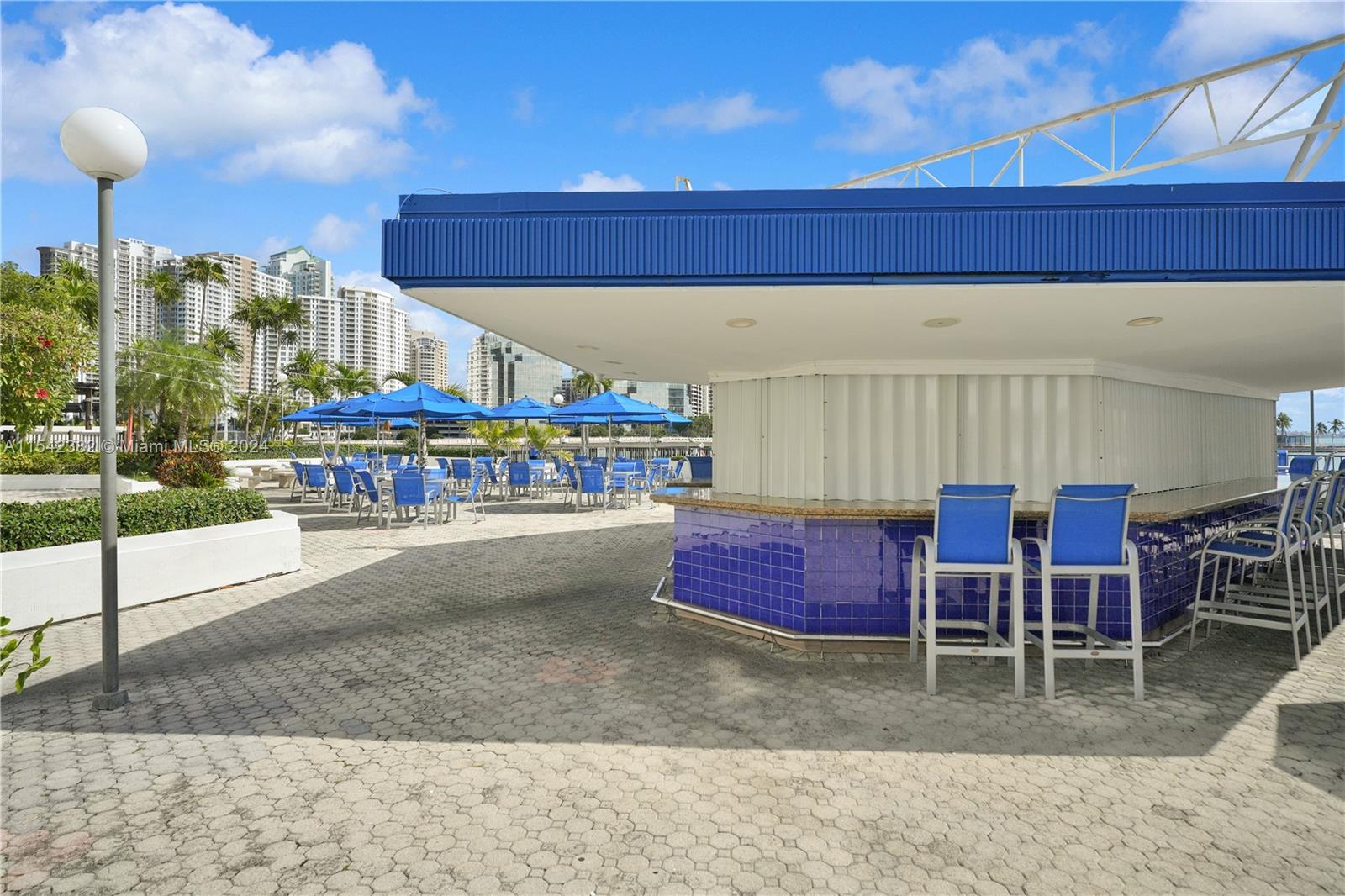 905 Brickell Bay Dr 1121, Miami, Florida 33131, 2 Bedrooms Bedrooms, ,2 BathroomsBathrooms,Residentiallease,For Rent,905 Brickell Bay Dr 1121,A11542382
