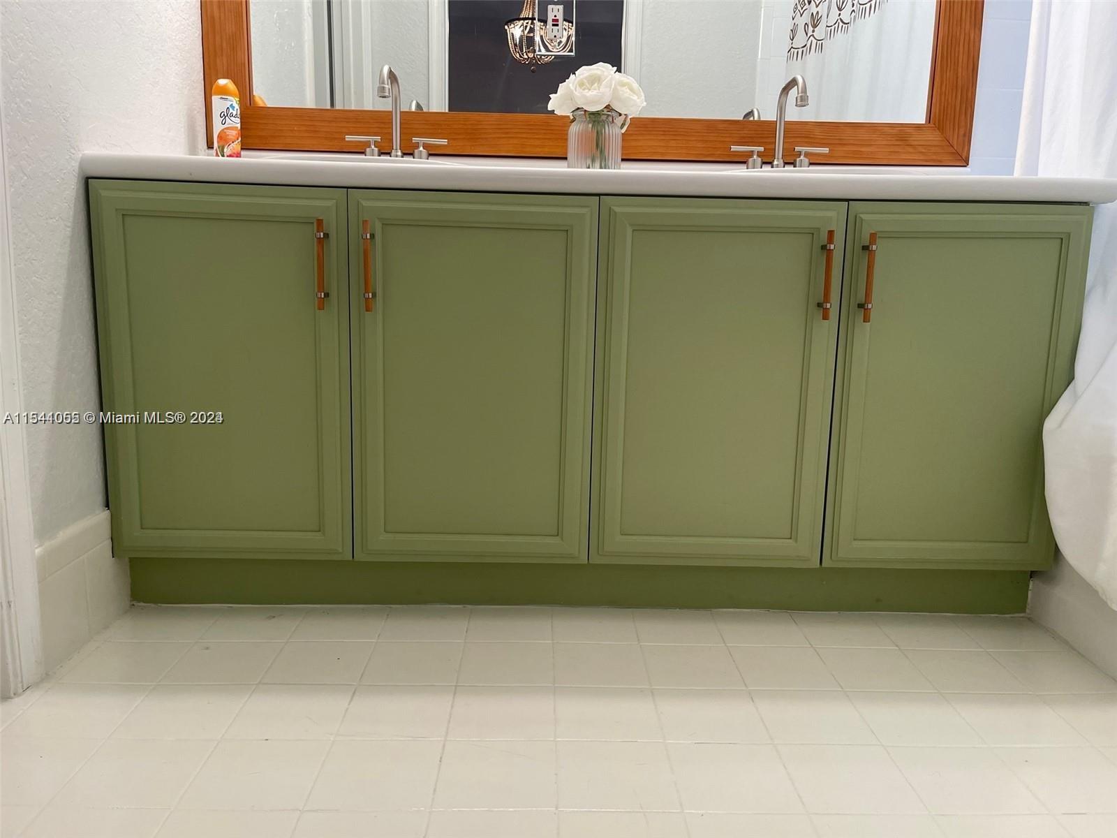 1491 SE 25th Ter 1491, Homestead, Florida 33035, 3 Bedrooms Bedrooms, ,3 BathroomsBathrooms,Residentiallease,For Rent,1491 SE 25th Ter 1491,A11541055