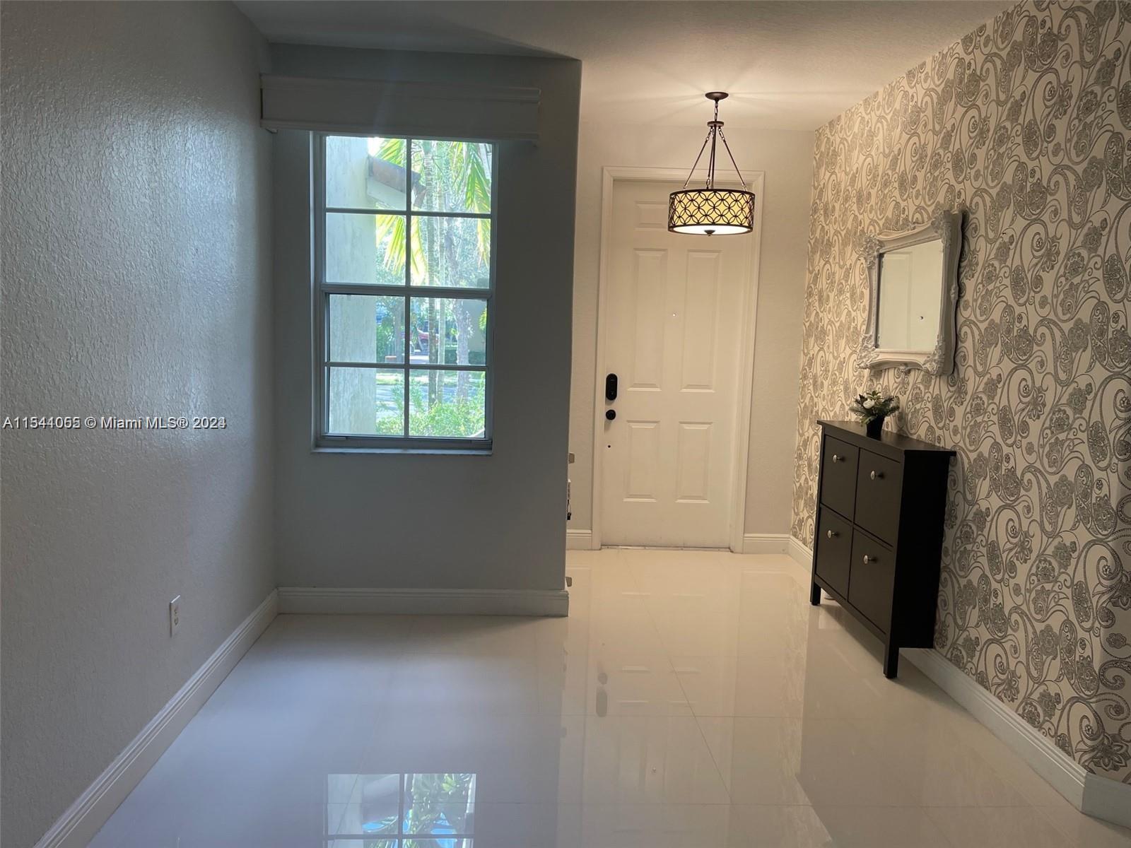1491 SE 25th Ter 1491, Homestead, Florida 33035, 3 Bedrooms Bedrooms, ,3 BathroomsBathrooms,Residentiallease,For Rent,1491 SE 25th Ter 1491,A11541055