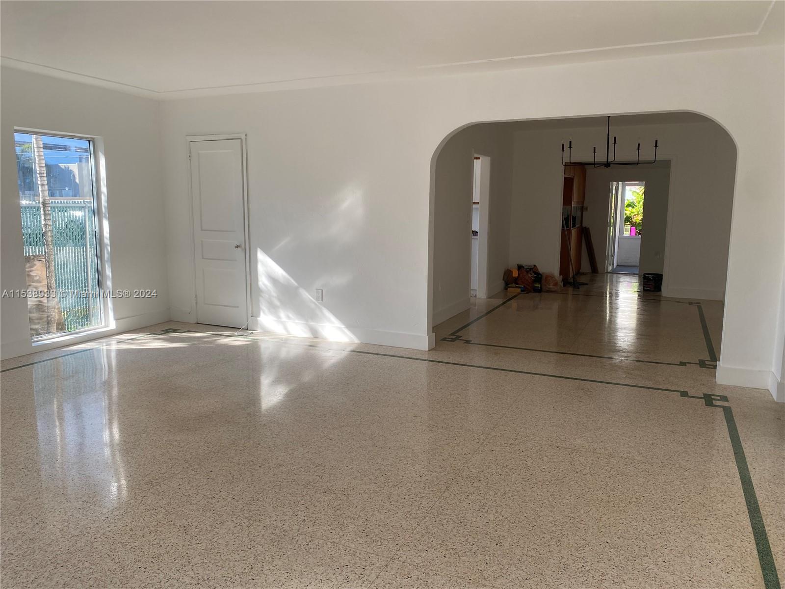 3141 SW 22nd Ter, Miami, Florida 33145, 3 Bedrooms Bedrooms, ,1 BathroomBathrooms,Residentiallease,For Rent,3141 SW 22nd Ter,A11538933