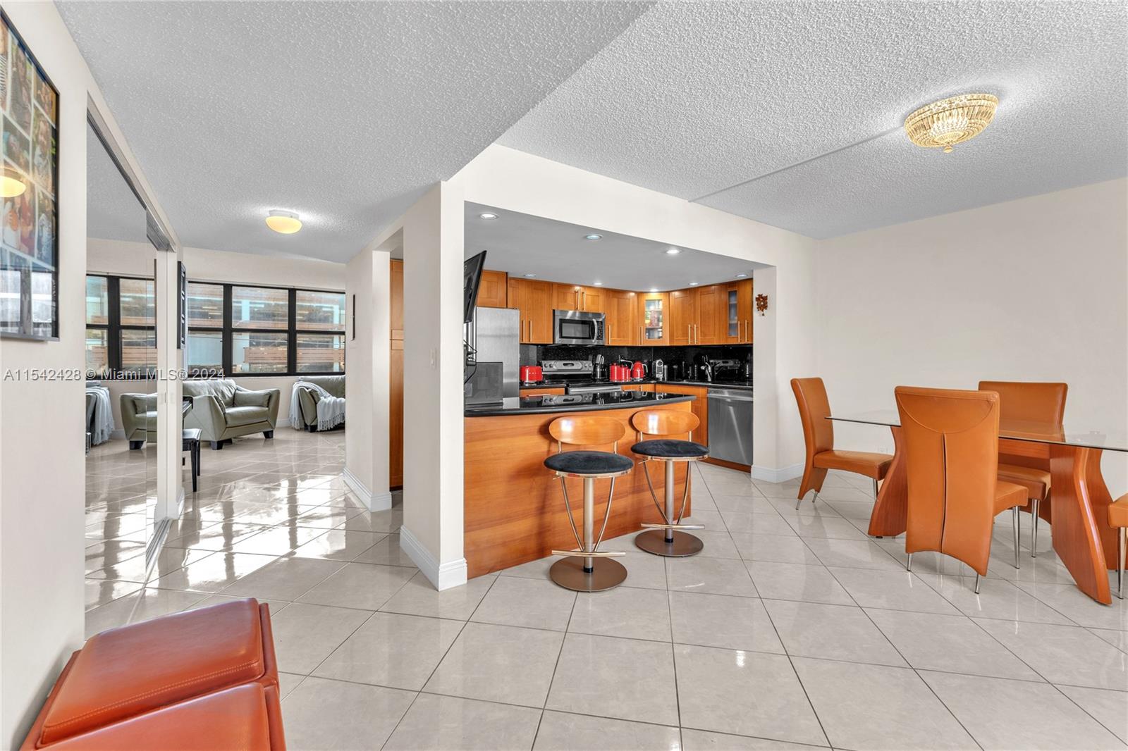 20401 30th Ave, Aventura, FL, 33180 United States, 3 Bedrooms Bedrooms, ,2 BathroomsBathrooms,Residential,For Sale,30th Ave,A11542428