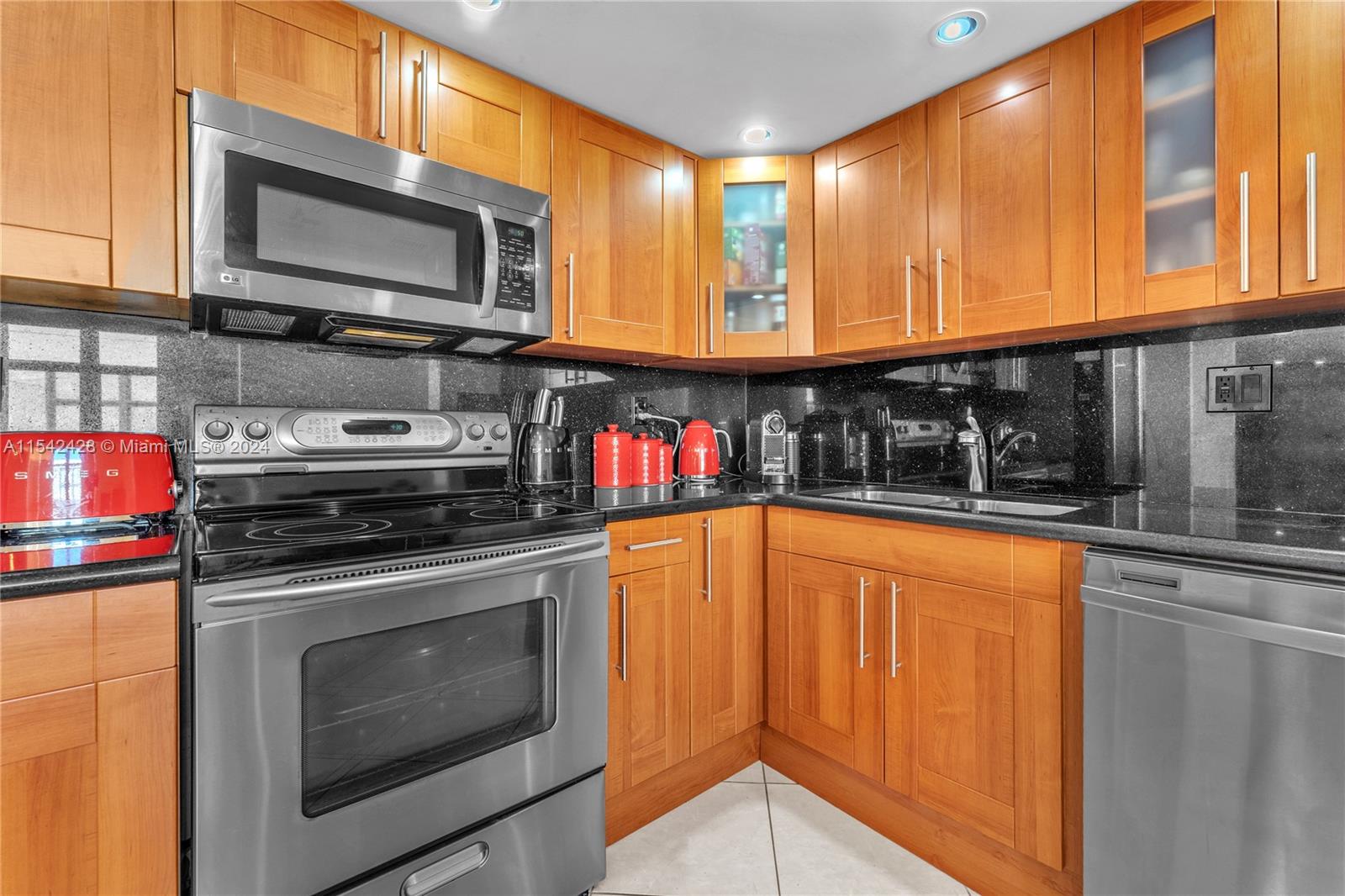 20401 30th Ave, Aventura, FL, 33180 United States, 3 Bedrooms Bedrooms, ,2 BathroomsBathrooms,Residential,For Sale,30th Ave,A11542428