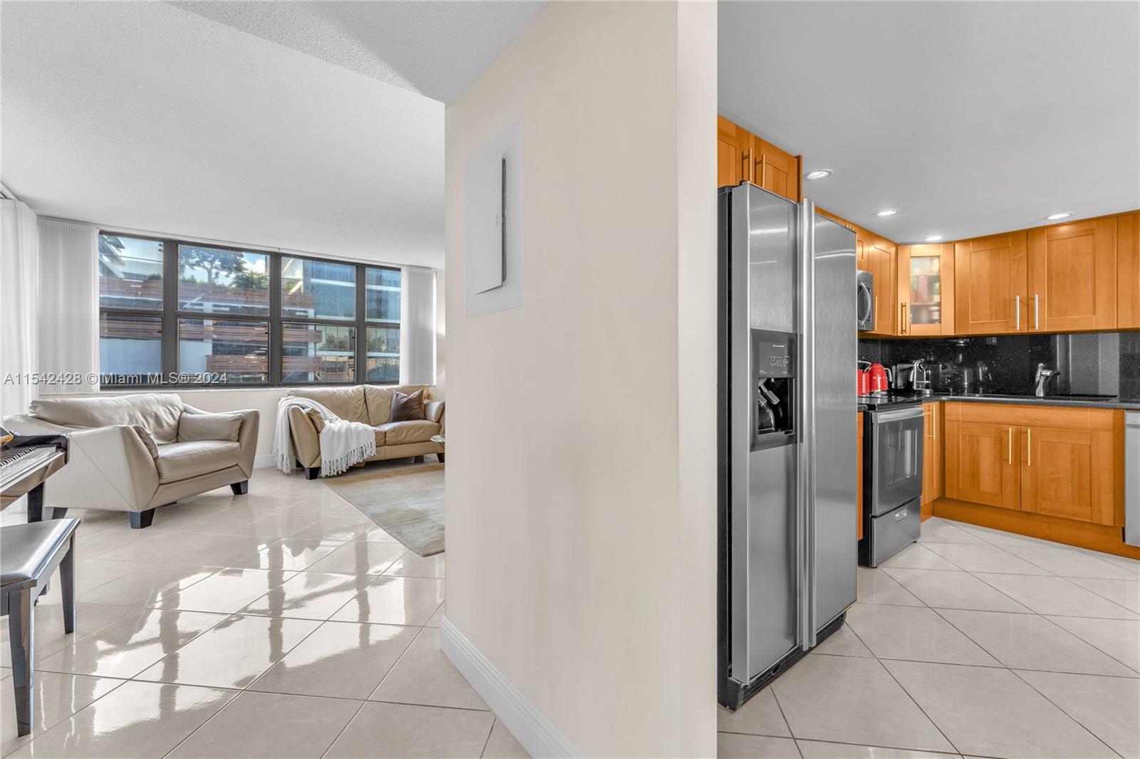 20401 30th Ave, Aventura, FL, 33180 United States, 3 Bedrooms Bedrooms, ,2 BathroomsBathrooms,Residential,For Sale,30th Ave,A11542428