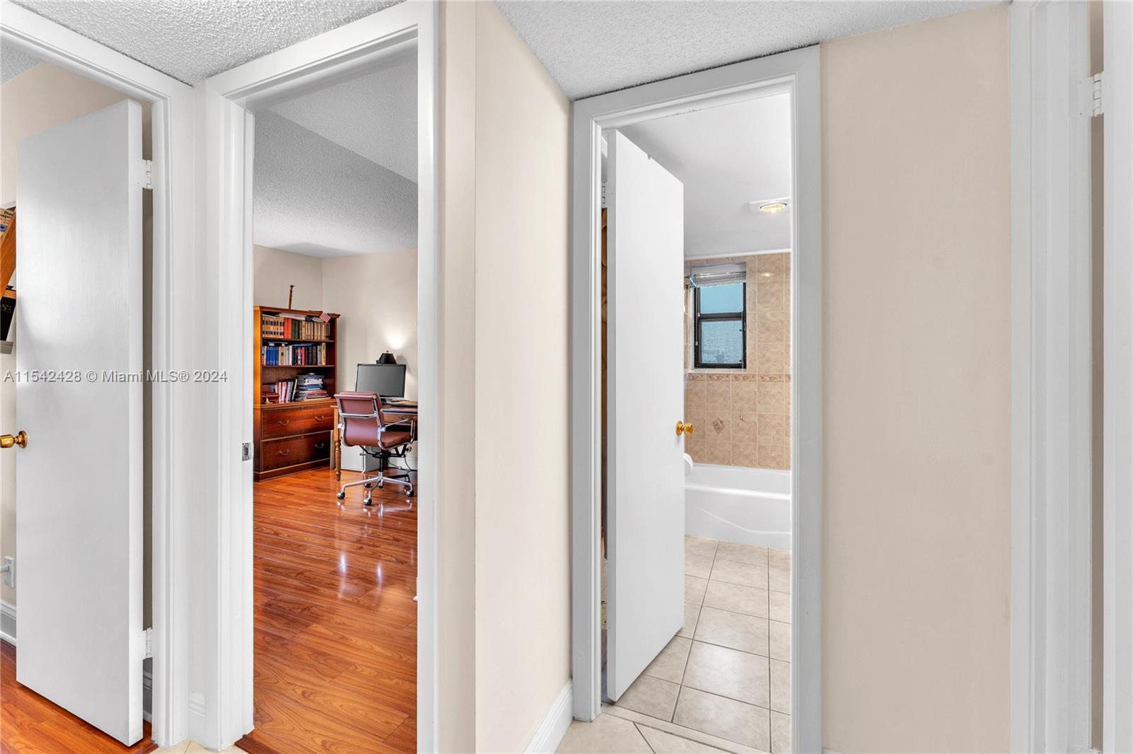 20401 30th Ave, Aventura, FL, 33180 United States, 3 Bedrooms Bedrooms, ,2 BathroomsBathrooms,Residential,For Sale,30th Ave,A11542428