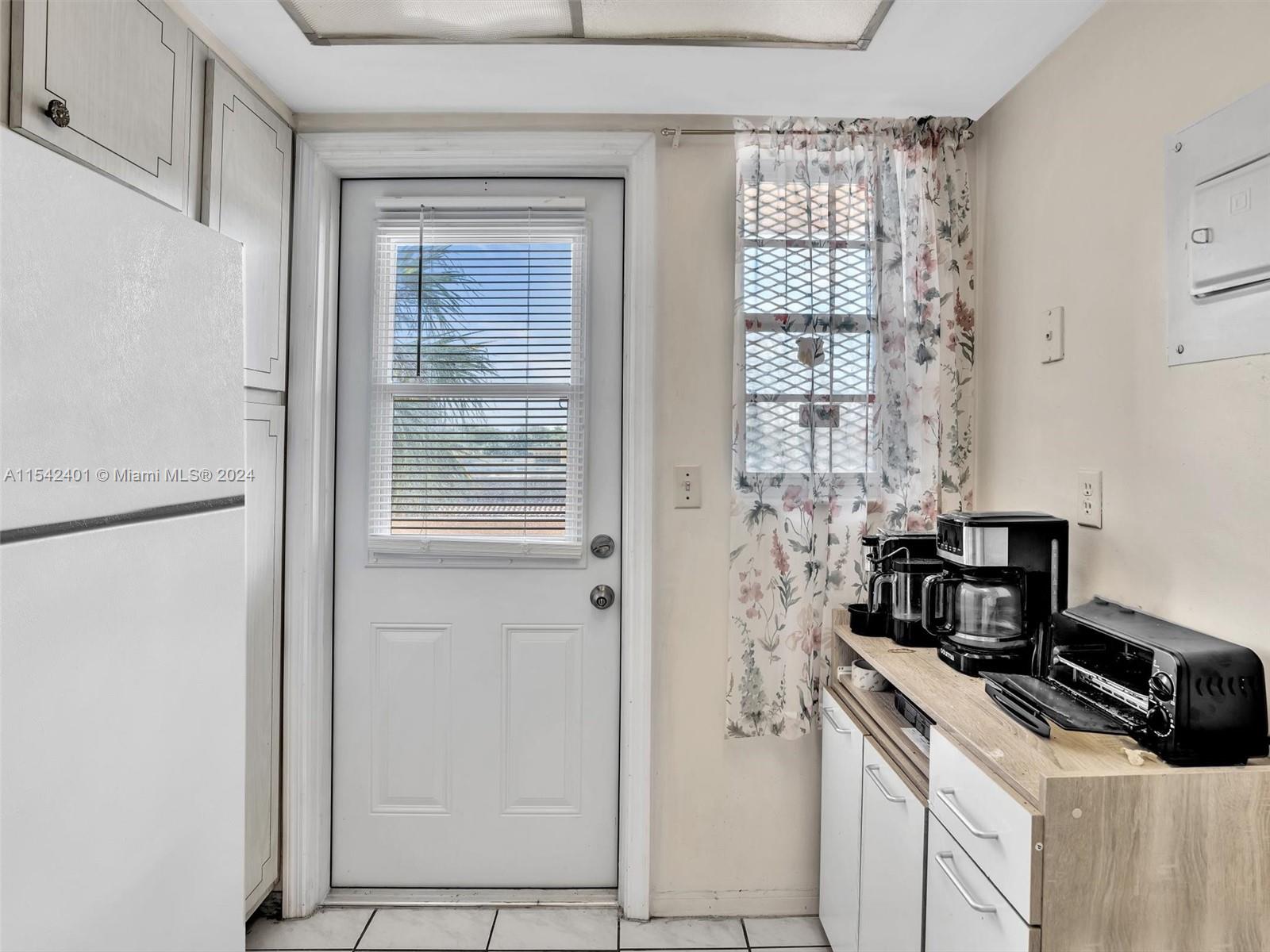 1333 E Hallandale Beach Blvd 335, Hallandale Beach, Florida 33009, 1 Bedroom Bedrooms, ,1 BathroomBathrooms,Residentiallease,For Rent,1333 E Hallandale Beach Blvd 335,A11542401