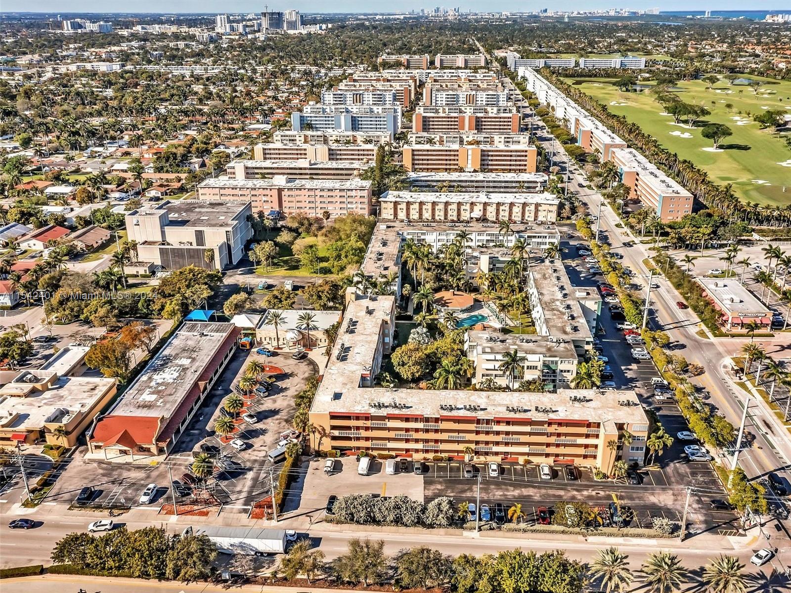 1333 E Hallandale Beach Blvd 335, Hallandale Beach, Florida 33009, 1 Bedroom Bedrooms, ,1 BathroomBathrooms,Residentiallease,For Rent,1333 E Hallandale Beach Blvd 335,A11542401