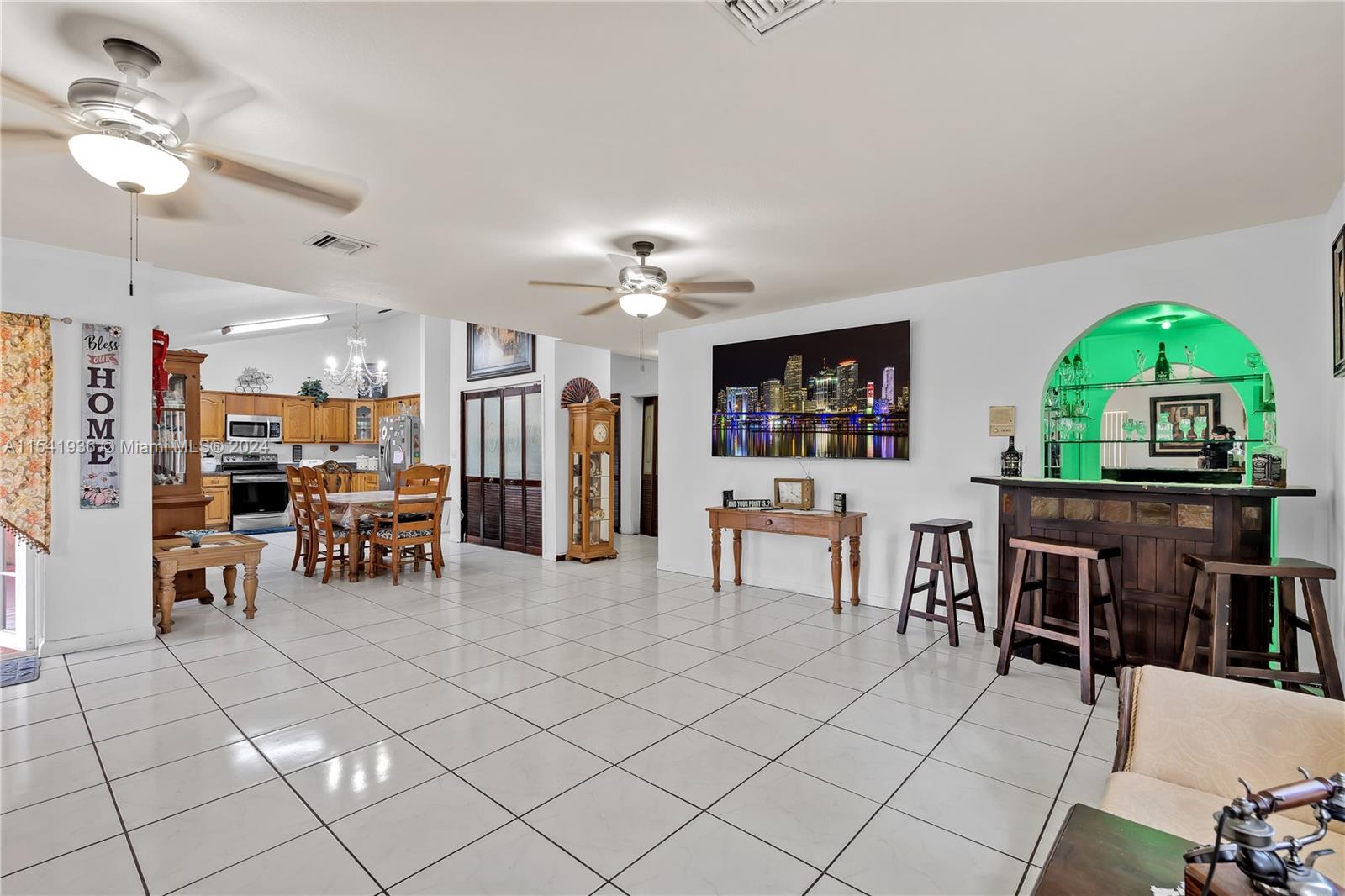 17320 SW 288th St, Homestead, Florida 33030, 5 Bedrooms Bedrooms, ,4 BathroomsBathrooms,Residential,For Sale,17320 SW 288th St,A11541936