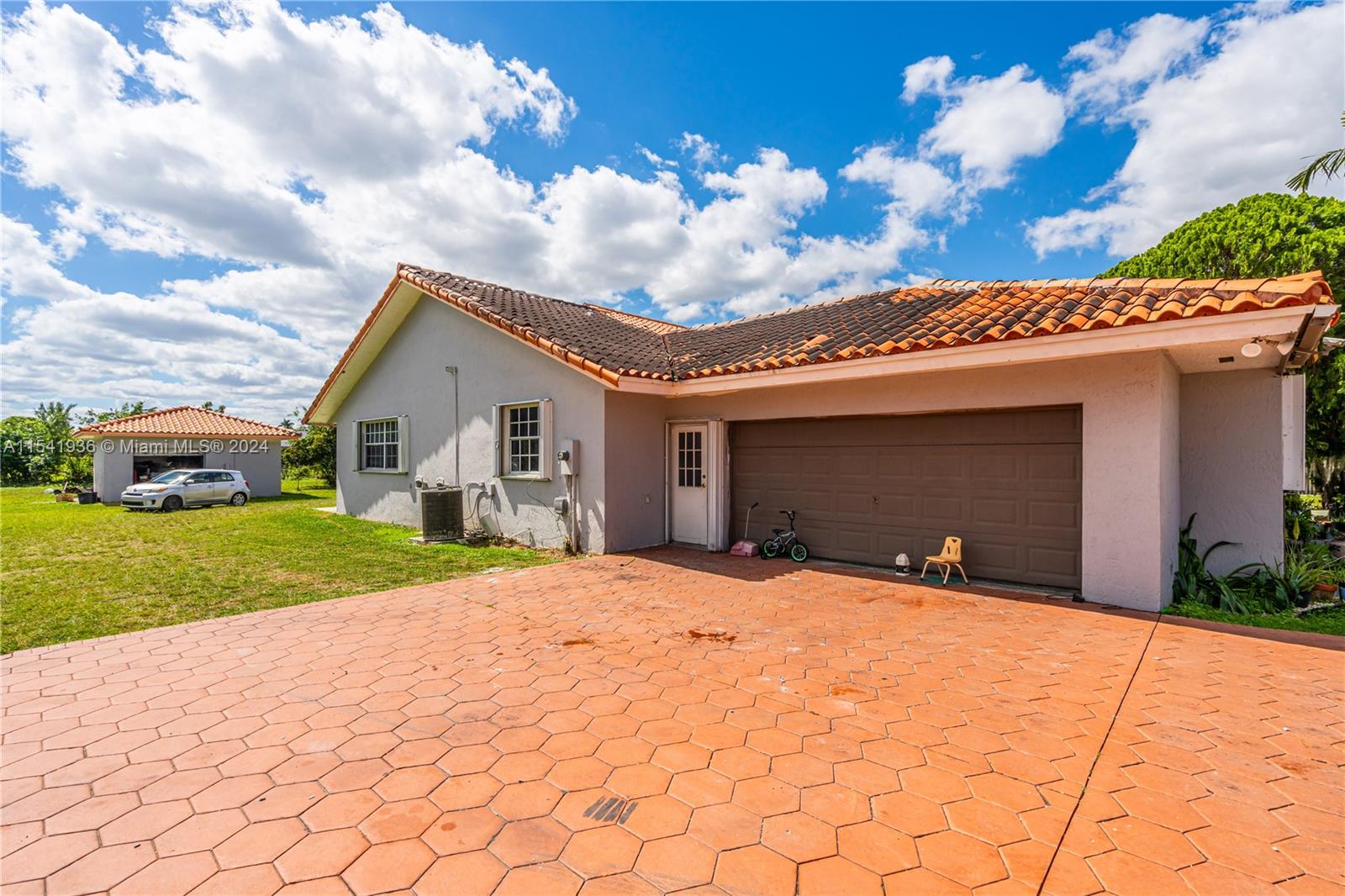 17320 SW 288th St, Homestead, Florida 33030, 5 Bedrooms Bedrooms, ,4 BathroomsBathrooms,Residential,For Sale,17320 SW 288th St,A11541936