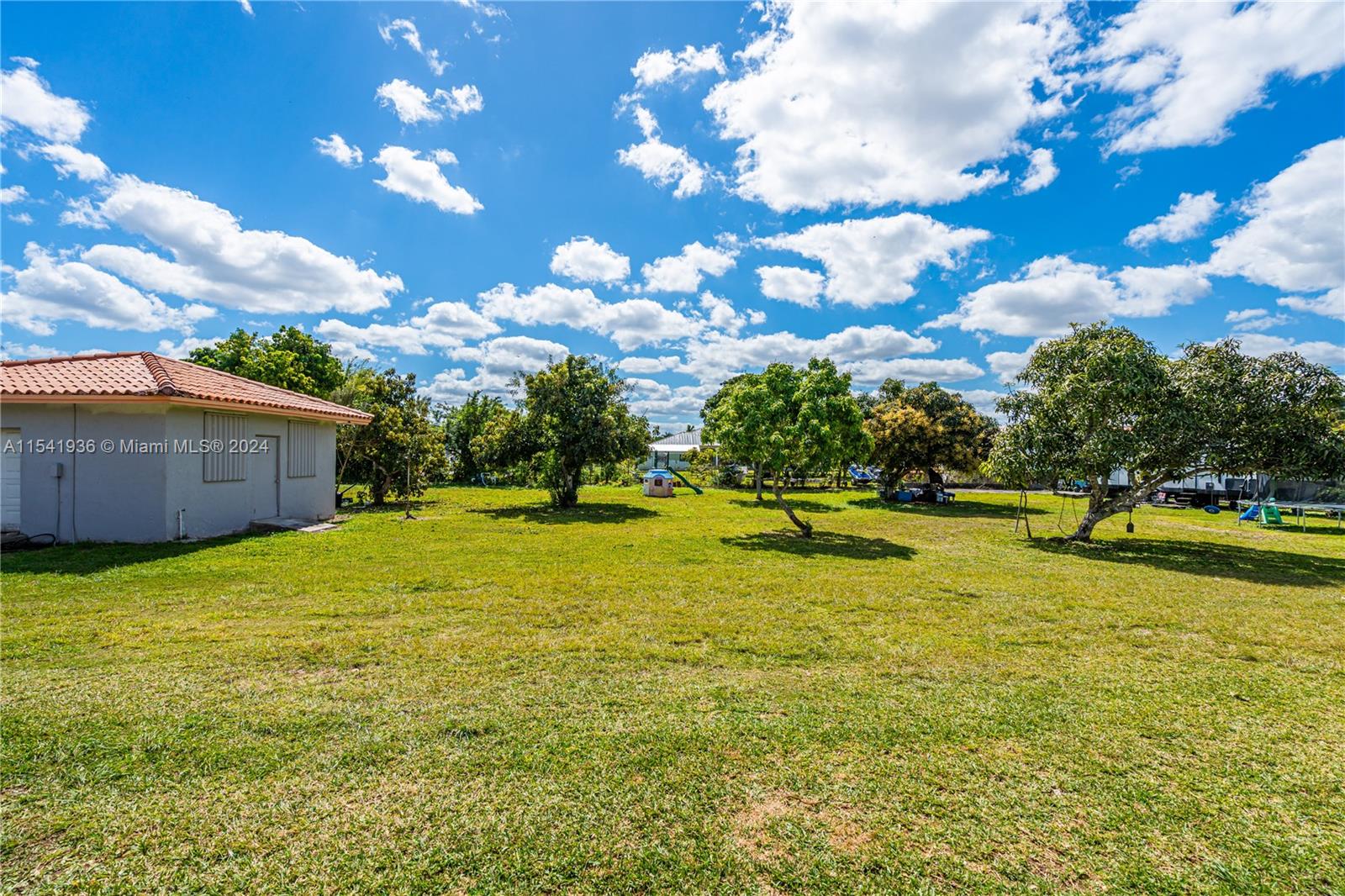 17320 SW 288th St, Homestead, Florida 33030, 5 Bedrooms Bedrooms, ,4 BathroomsBathrooms,Residential,For Sale,17320 SW 288th St,A11541936