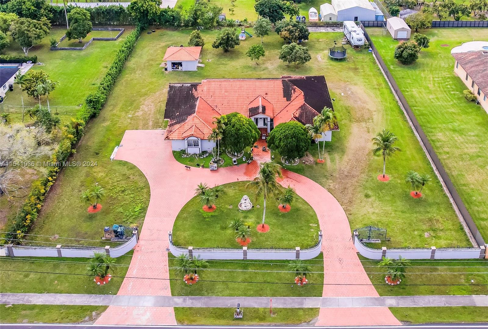 17320 SW 288th St, Homestead, Florida 33030, 5 Bedrooms Bedrooms, ,4 BathroomsBathrooms,Residential,For Sale,17320 SW 288th St,A11541936