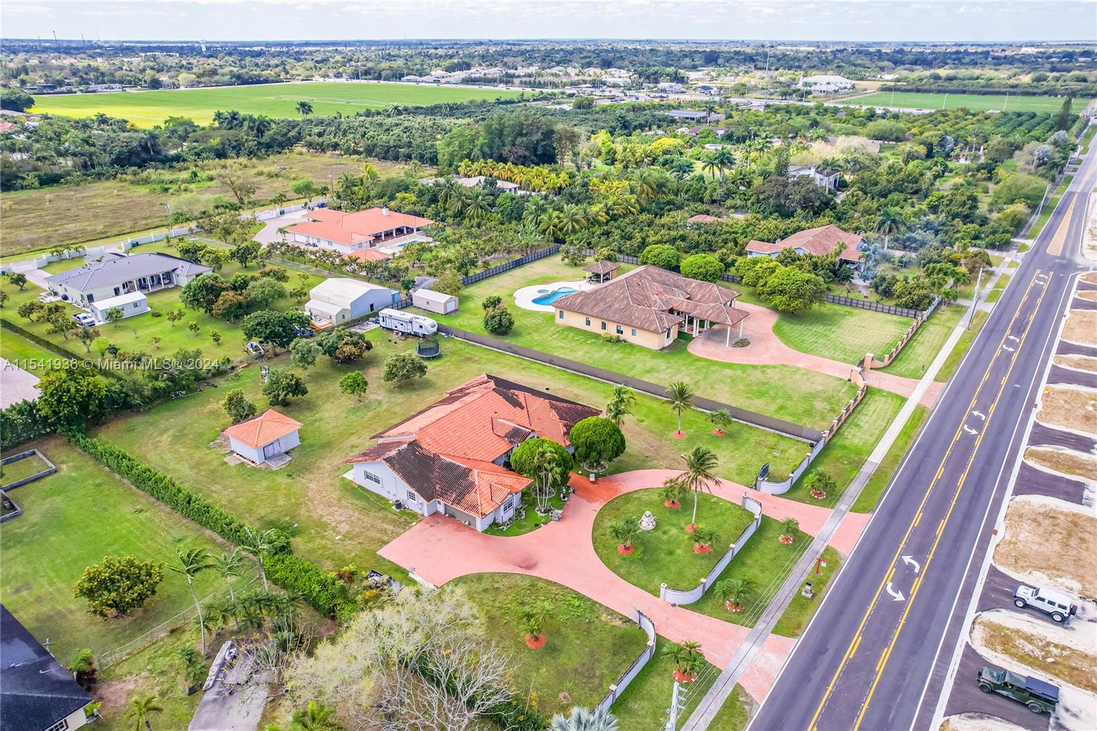 17320 SW 288th St, Homestead, Florida 33030, 5 Bedrooms Bedrooms, ,4 BathroomsBathrooms,Residential,For Sale,17320 SW 288th St,A11541936