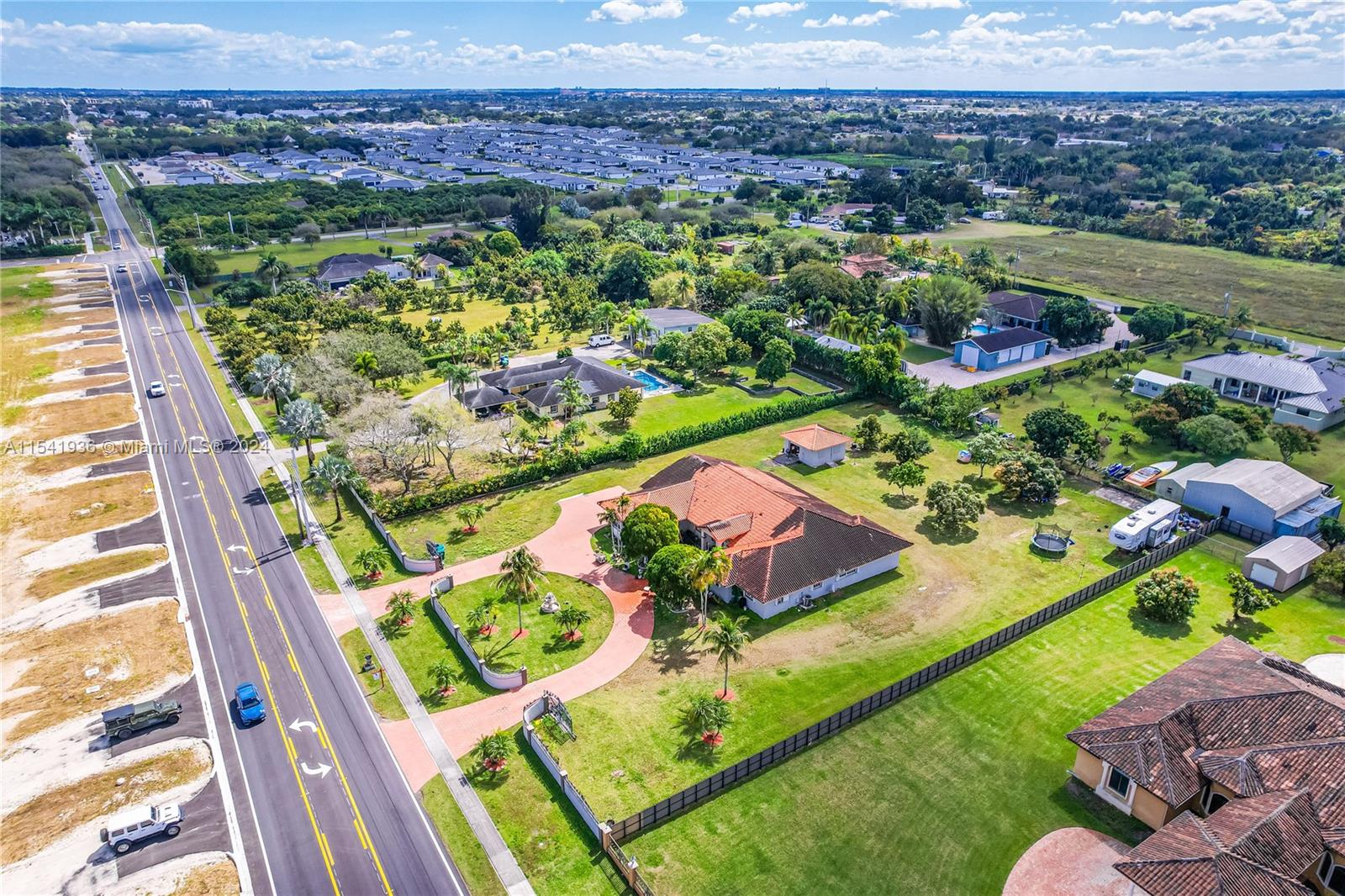 17320 SW 288th St, Homestead, Florida 33030, 5 Bedrooms Bedrooms, ,4 BathroomsBathrooms,Residential,For Sale,17320 SW 288th St,A11541936