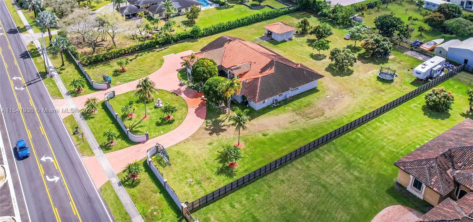 17320 SW 288th St, Homestead, Florida 33030, 5 Bedrooms Bedrooms, ,4 BathroomsBathrooms,Residential,For Sale,17320 SW 288th St,A11541936