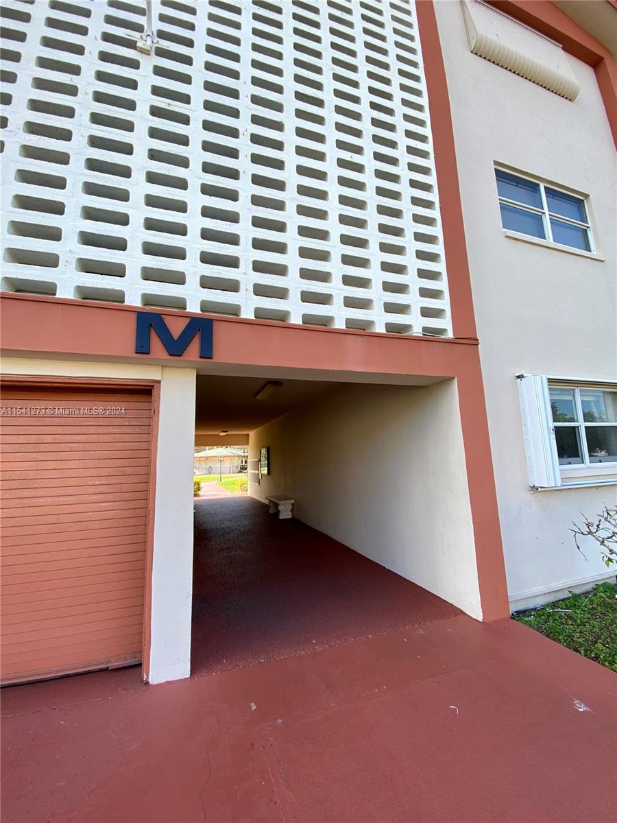 5300 Washington St M308, Hollywood, Florida 33021, 1 Bedroom Bedrooms, ,1 BathroomBathrooms,Residential,For Sale,5300 Washington St M308,A11541273