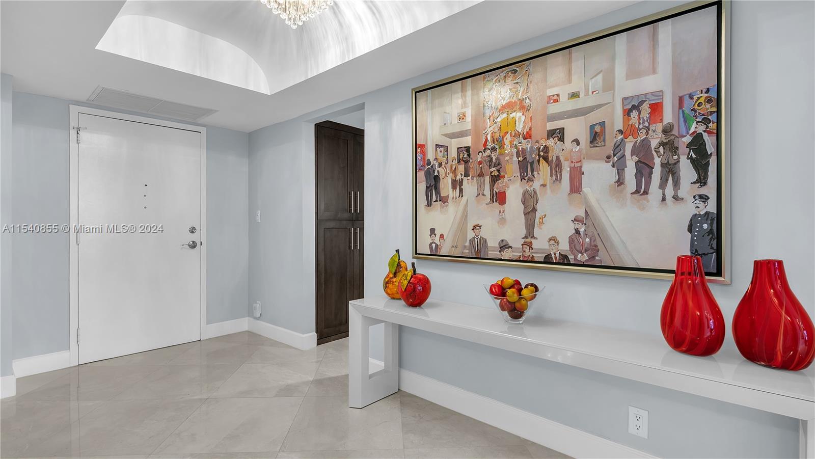 Very Impressive & Welcoming Entry