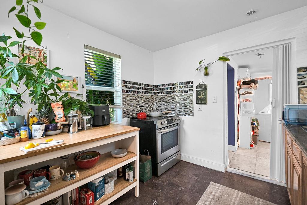 651 NE 75th St, Miami, Florida 33138, 4 Bedrooms Bedrooms, ,2 BathroomsBathrooms,Residential,For Sale,651 NE 75th St,A11542460