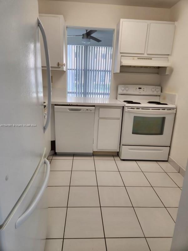 17560 Atlantic Blvd, Sunny Isles Beach, FL, 33160 United States, 1 Bedroom Bedrooms, ,1 BathroomBathrooms,Residential,For Sale,Atlantic Blvd,A11541651