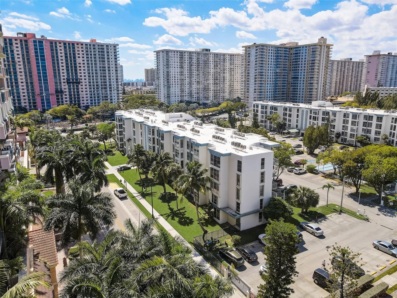 17560 Atlantic Blvd, Sunny Isles Beach, FL, 33160 United States, 1 Bedroom Bedrooms, ,1 BathroomBathrooms,Residential,For Sale,Atlantic Blvd,A11541651