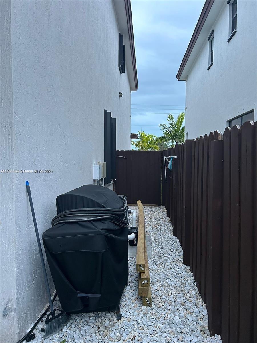 25158 SW 107th Ave, Homestead, Florida 33032, 3 Bedrooms Bedrooms, ,2 BathroomsBathrooms,Residential,For Sale,25158 SW 107th Ave,A11542229