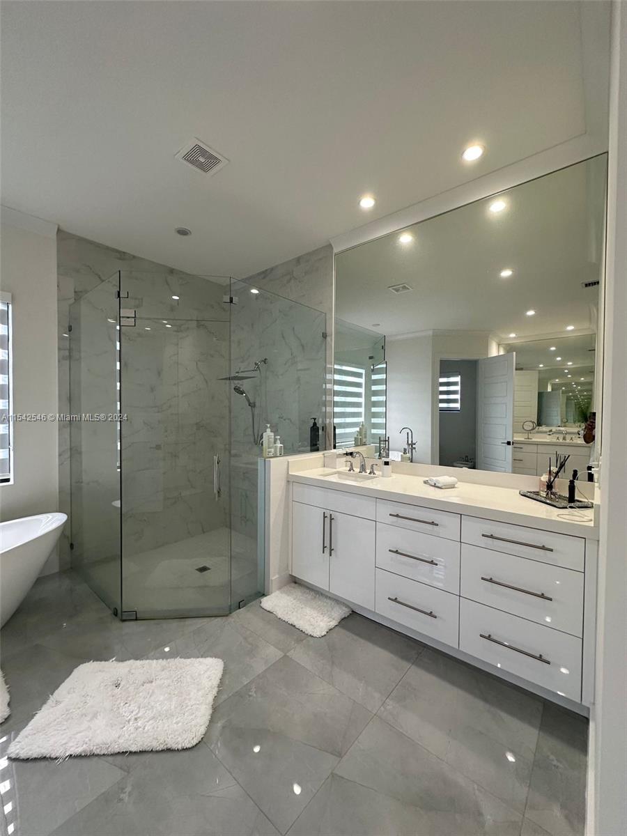 17594 SW 280th St, Homestead, Florida 33030, 5 Bedrooms Bedrooms, ,4 BathroomsBathrooms,Residential,For Sale,17594 SW 280th St,A11542546