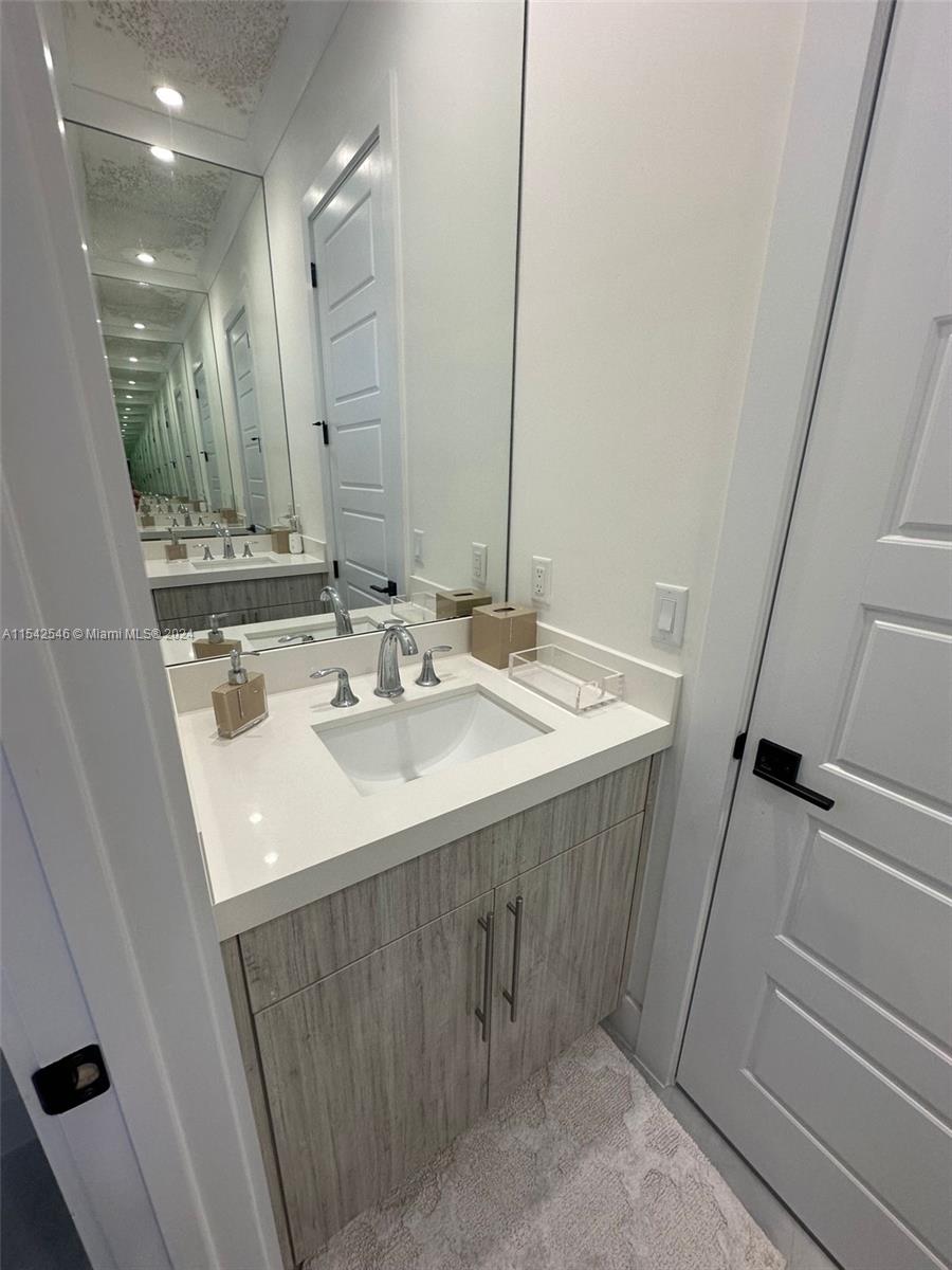 17594 SW 280th St, Homestead, Florida 33030, 5 Bedrooms Bedrooms, ,4 BathroomsBathrooms,Residential,For Sale,17594 SW 280th St,A11542546